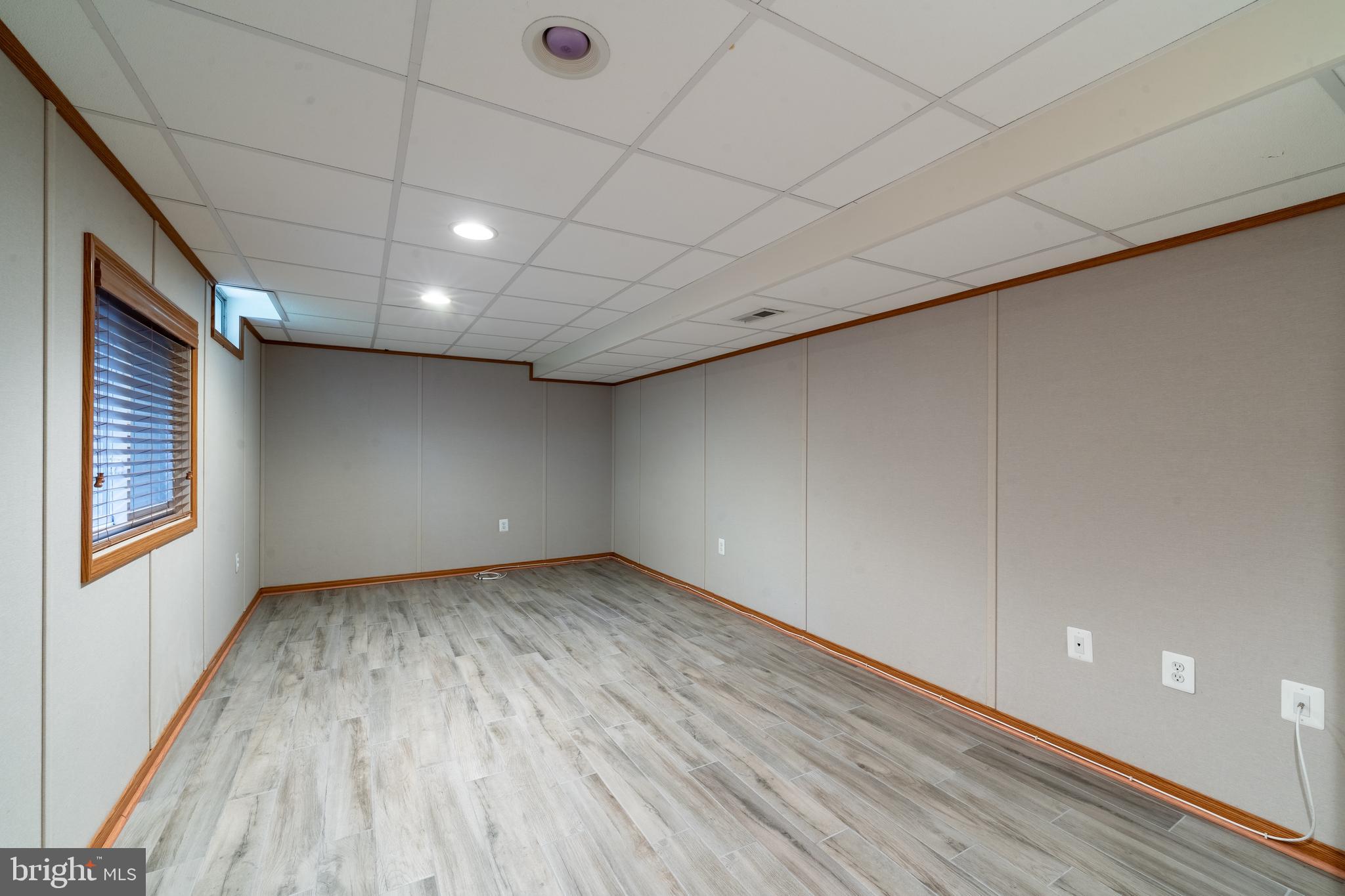 FOX CHASE - Residential Lease