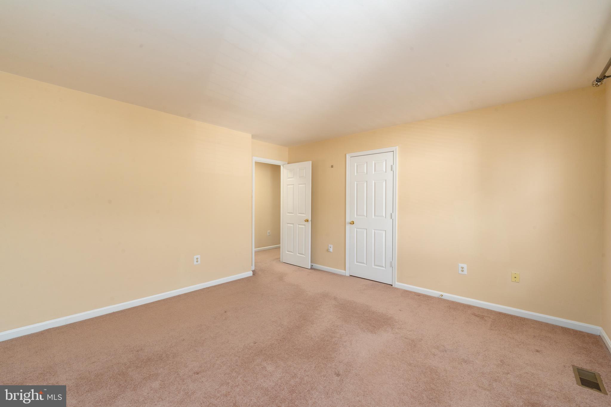 FOX CHASE - Residential Lease