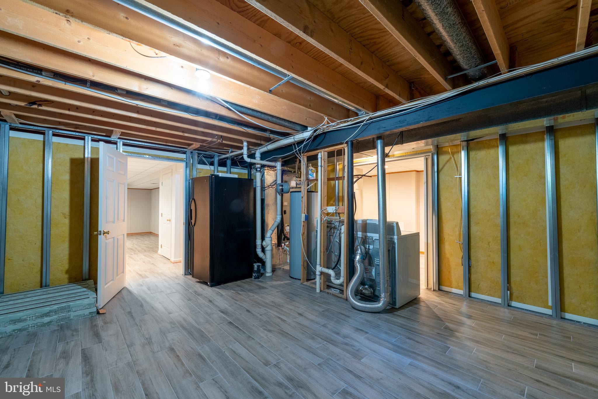 FOX CHASE - Residential Lease