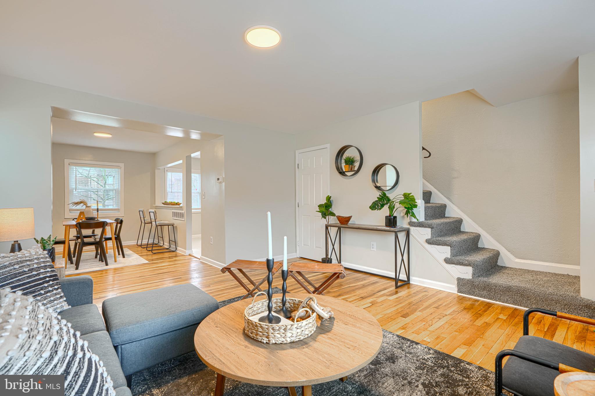 COUNTRY RIDGE - Residential