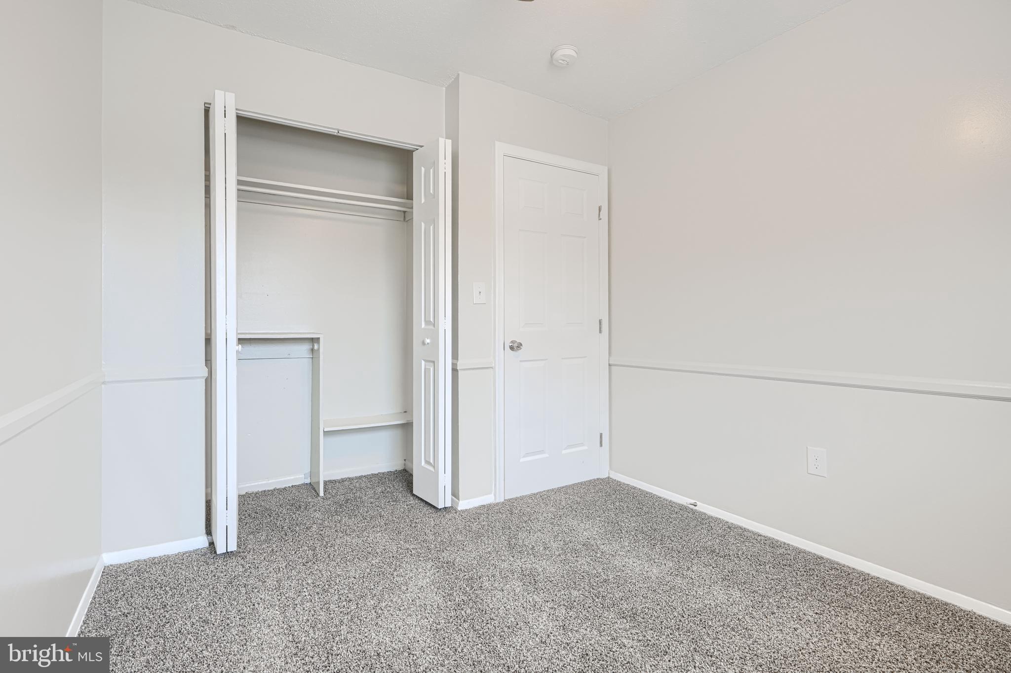 COUNTRY RIDGE - Residential