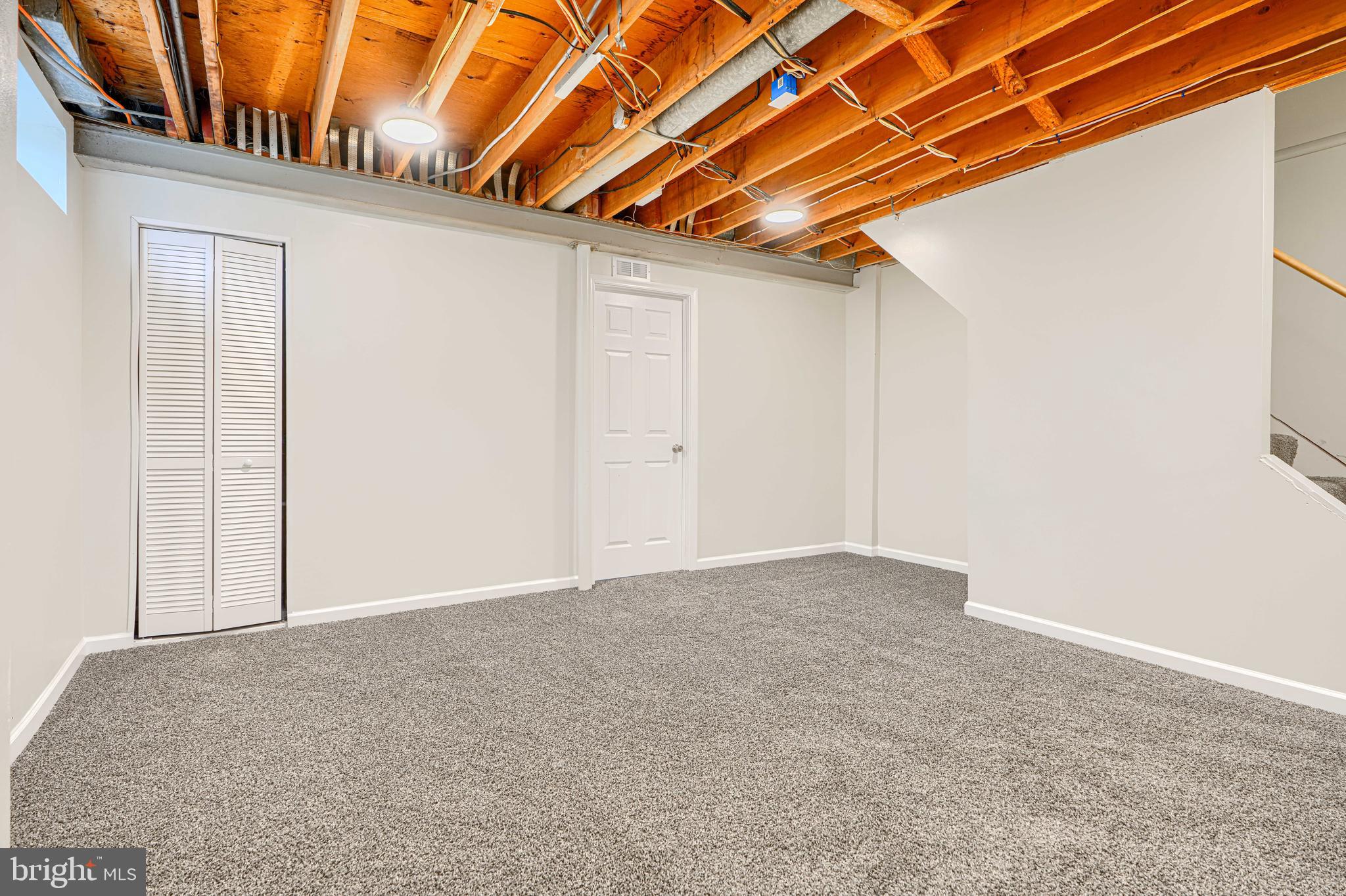 COUNTRY RIDGE - Residential