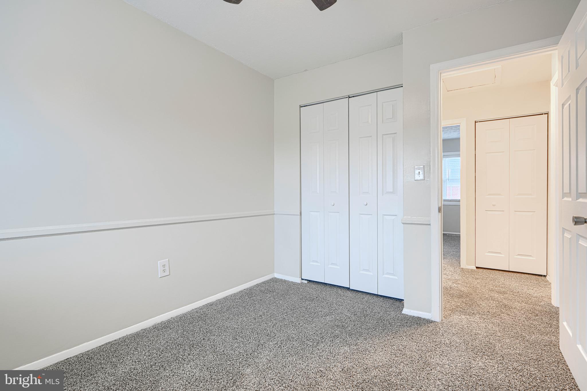 COUNTRY RIDGE - Residential