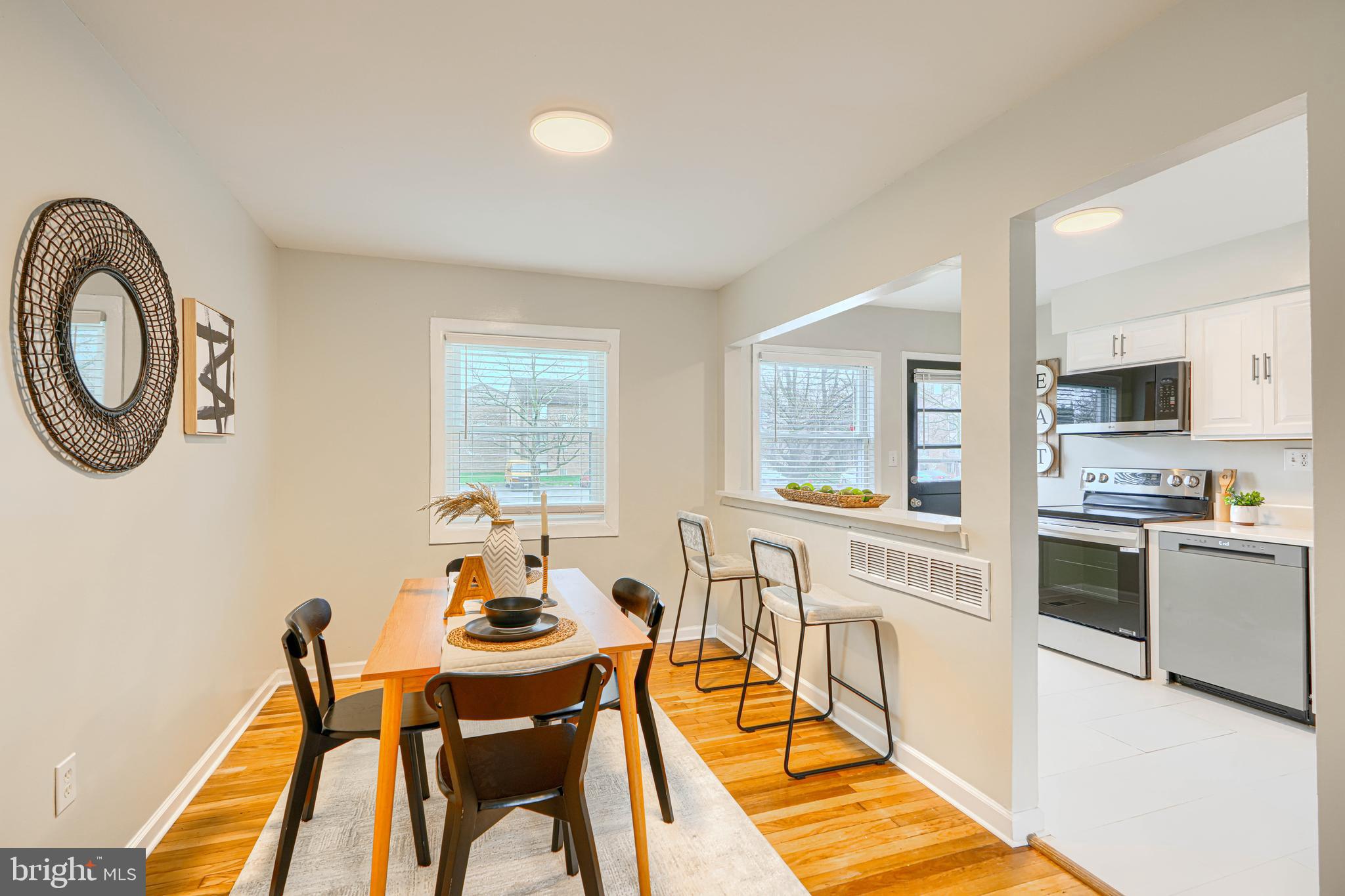 COUNTRY RIDGE - Residential