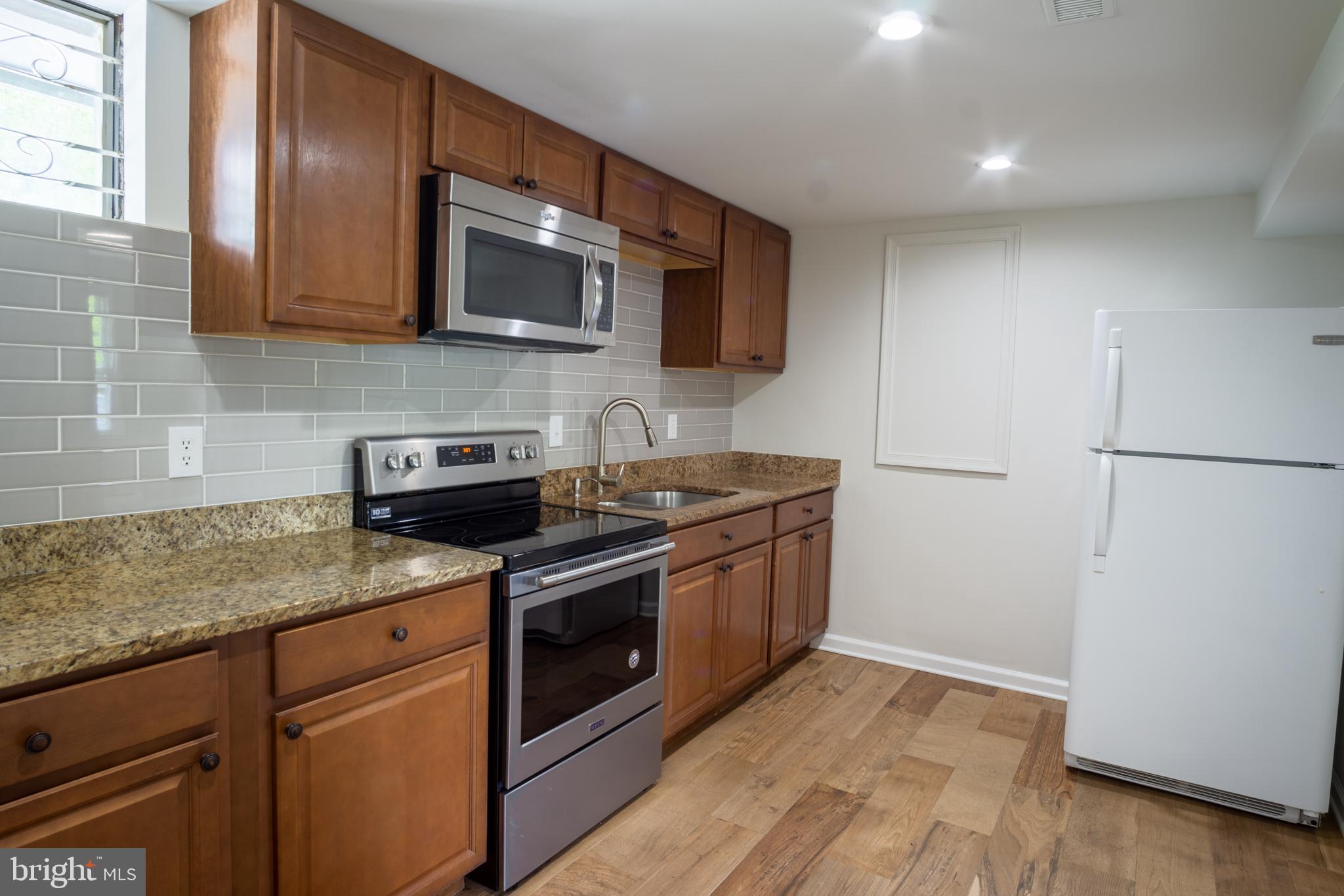 DALE CITY - Residential