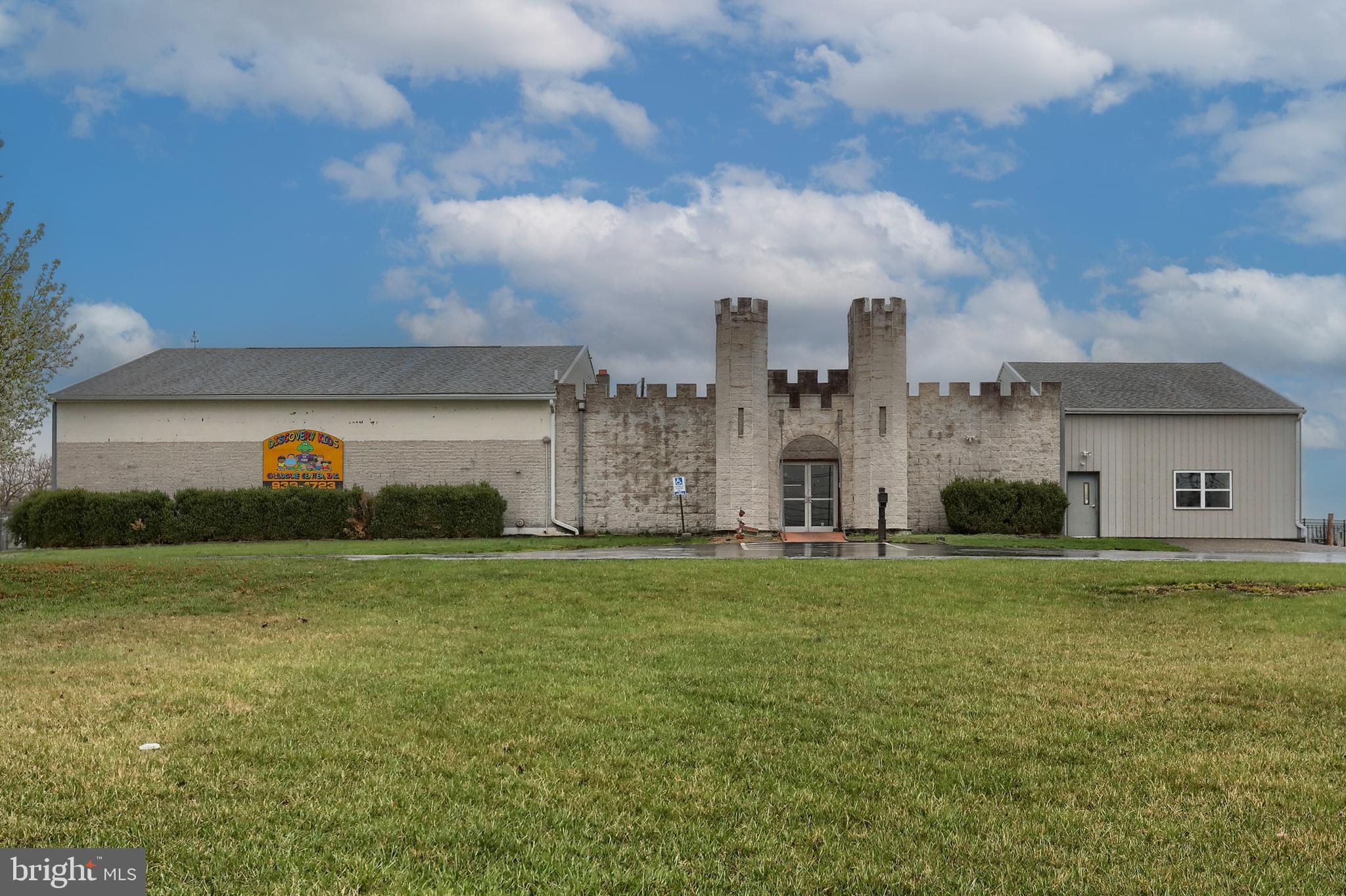 Great opportunity to own this unique 11,200 square foot building on 2.51 acres in a growing area of Dauphin County. Located between Harrisburg and Hershey with easy access to Routes 83, 283 , 581 and the Turnpike this property offers good visibility and a variety of Commercial and Industrial uses. Ideal for medical or professional offices, research and development, manufacturing, packaging, storage units, fabrication, furniture sales, school or day care facility, exercise/fitness, and food processing. See zoning description and permitted uses in documents. Property features appx 45 parking spaces, 7 bathrooms, spacious kitchen, security and sprinkler systems, new asphalt shingle roof in 2024, rubber roof 2017,
Most recently operated as a Learning Center.