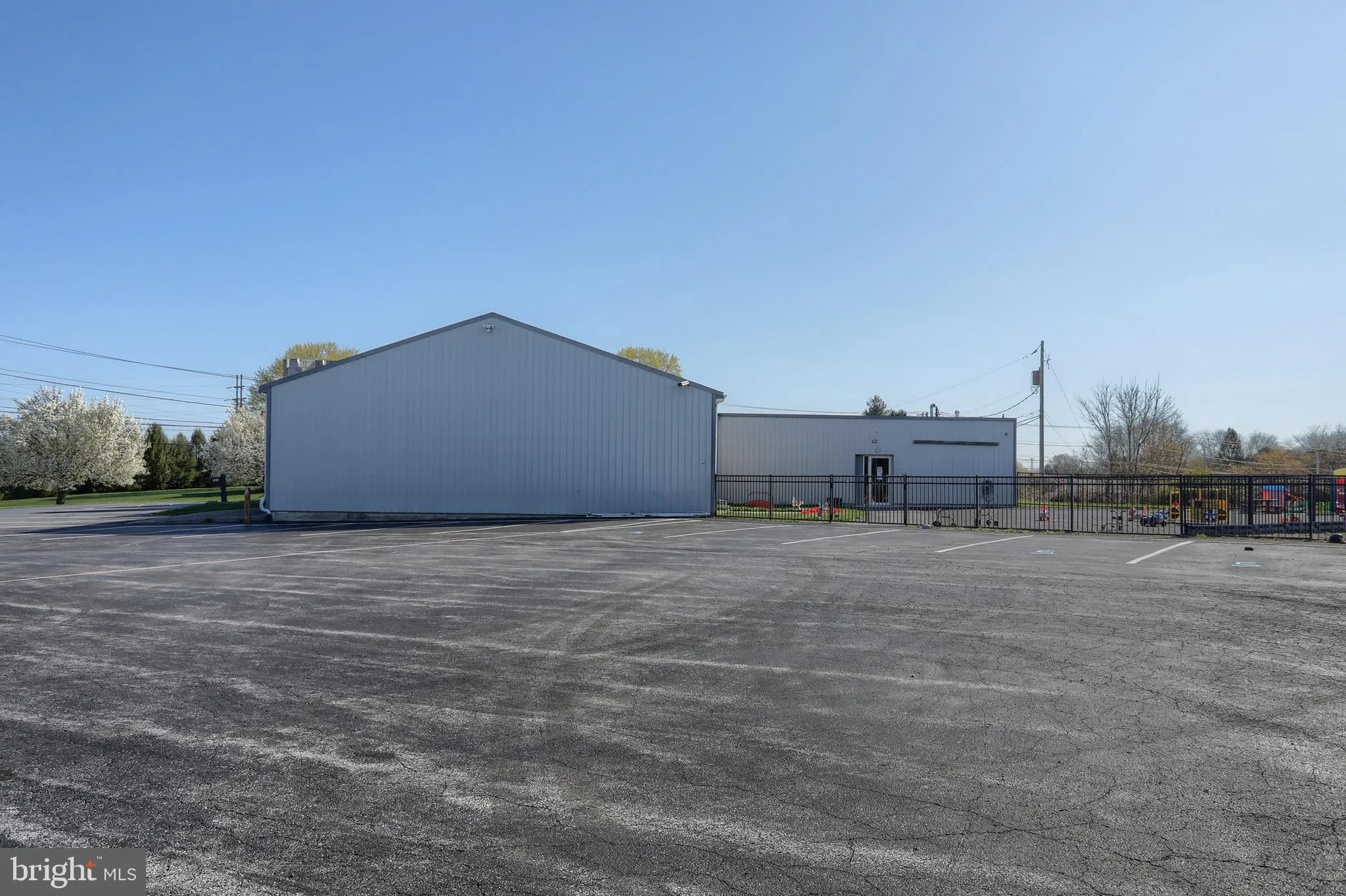 Harrisburg, Pennsylvania 17111, United States, ,Commercial,Active,106647