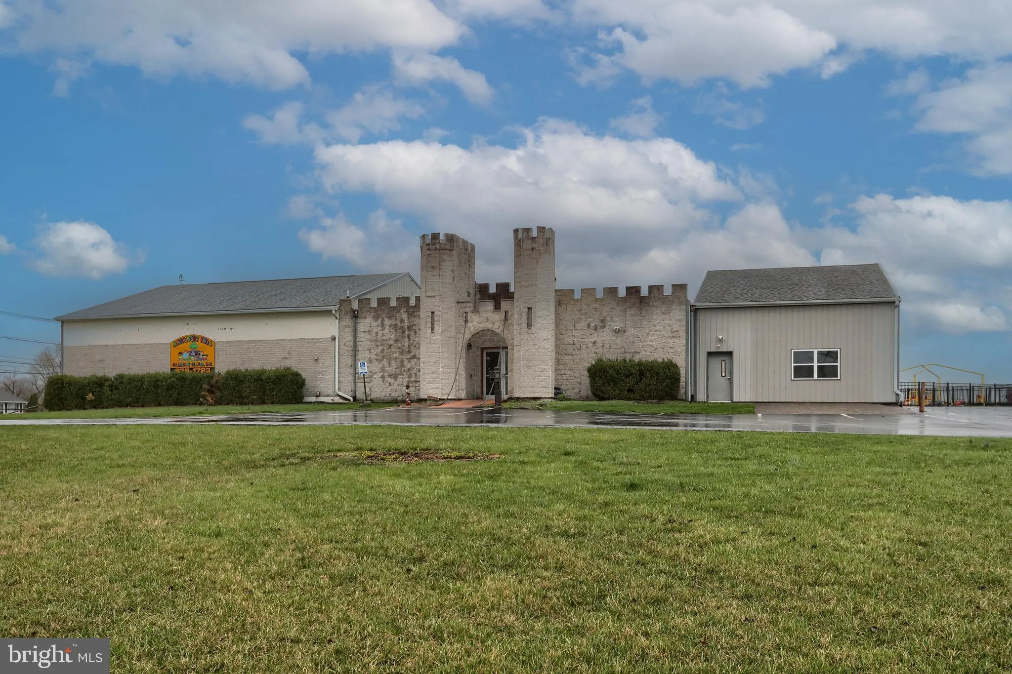 Harrisburg, Pennsylvania 17111, United States, ,Commercial,Active,106647