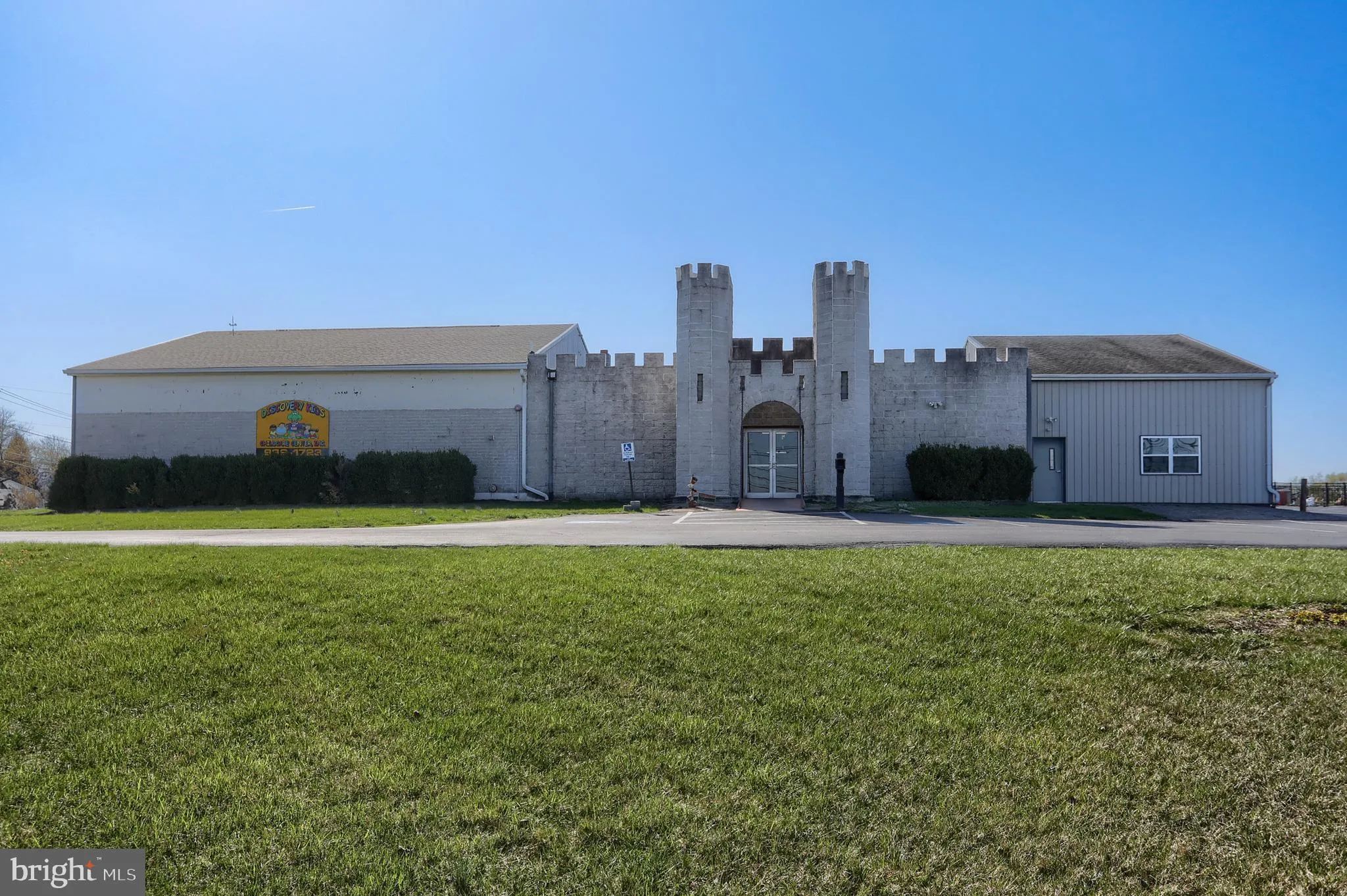 Harrisburg, Pennsylvania 17111, United States, ,Commercial,Active,106647