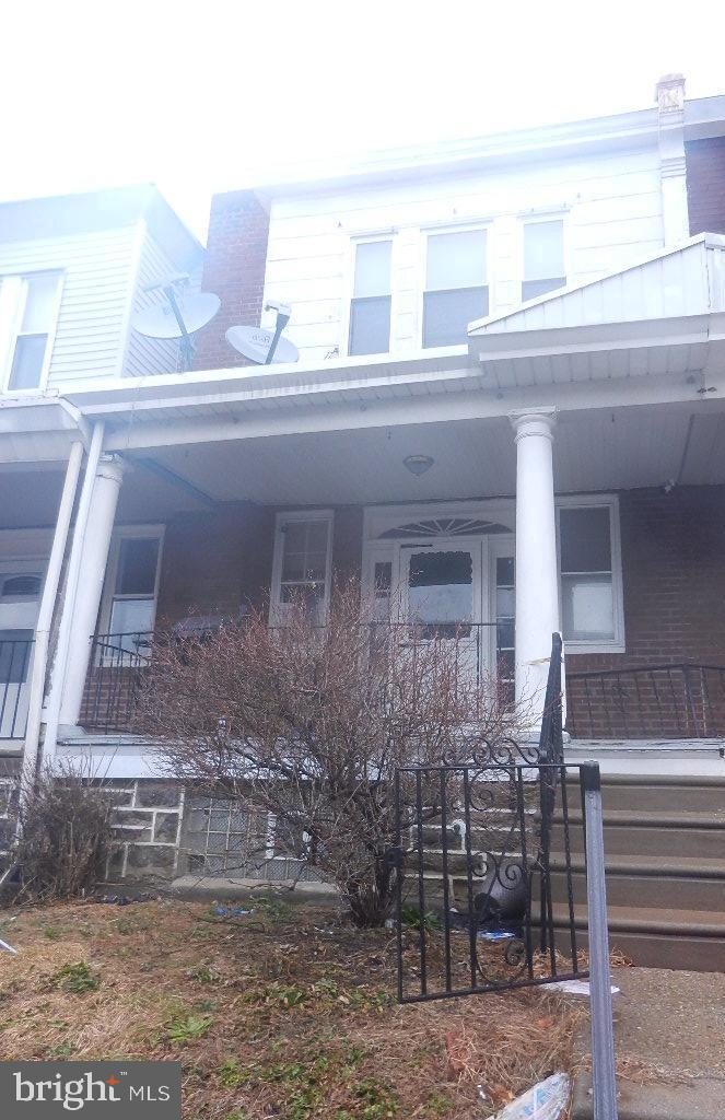 LAWNCREST - Residential