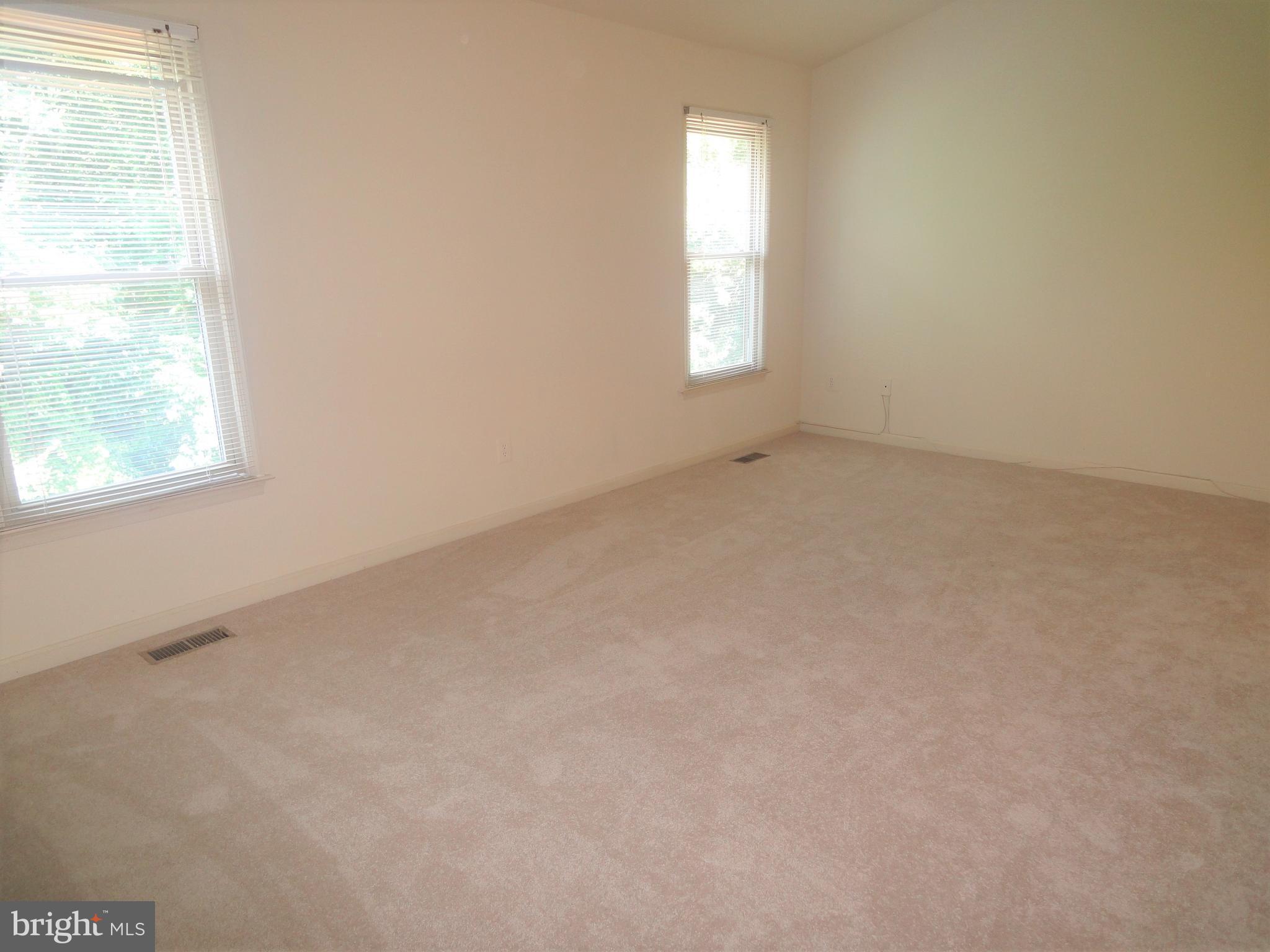 KINGSTOWNE - Residential