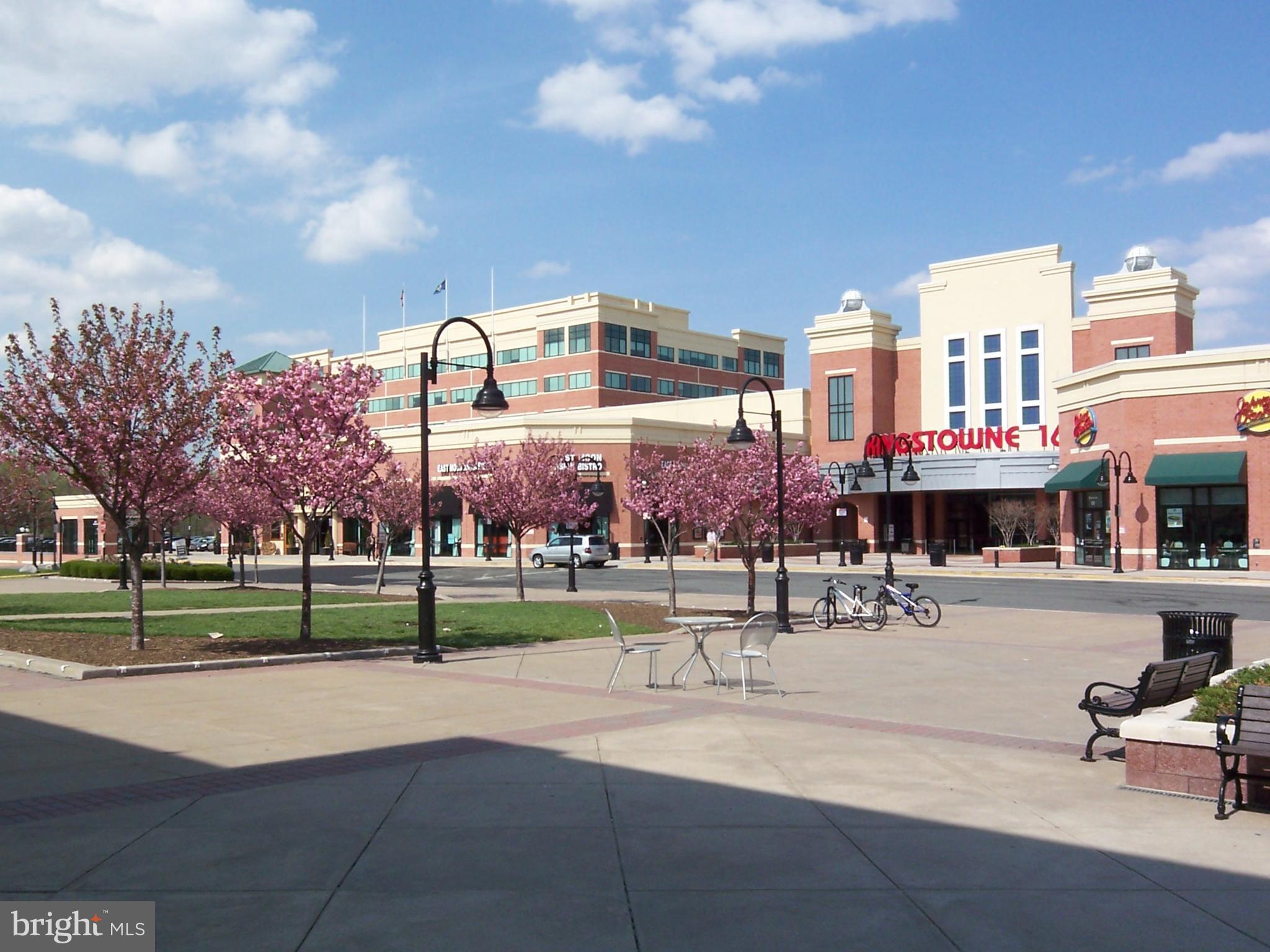 KINGSTOWNE - Residential