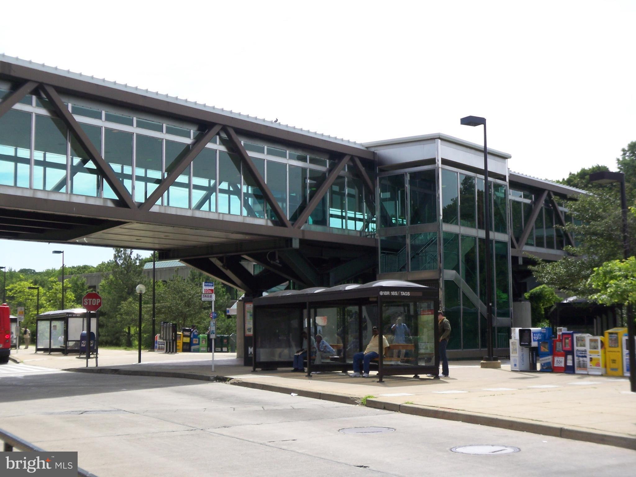 KINGSTOWNE - Residential