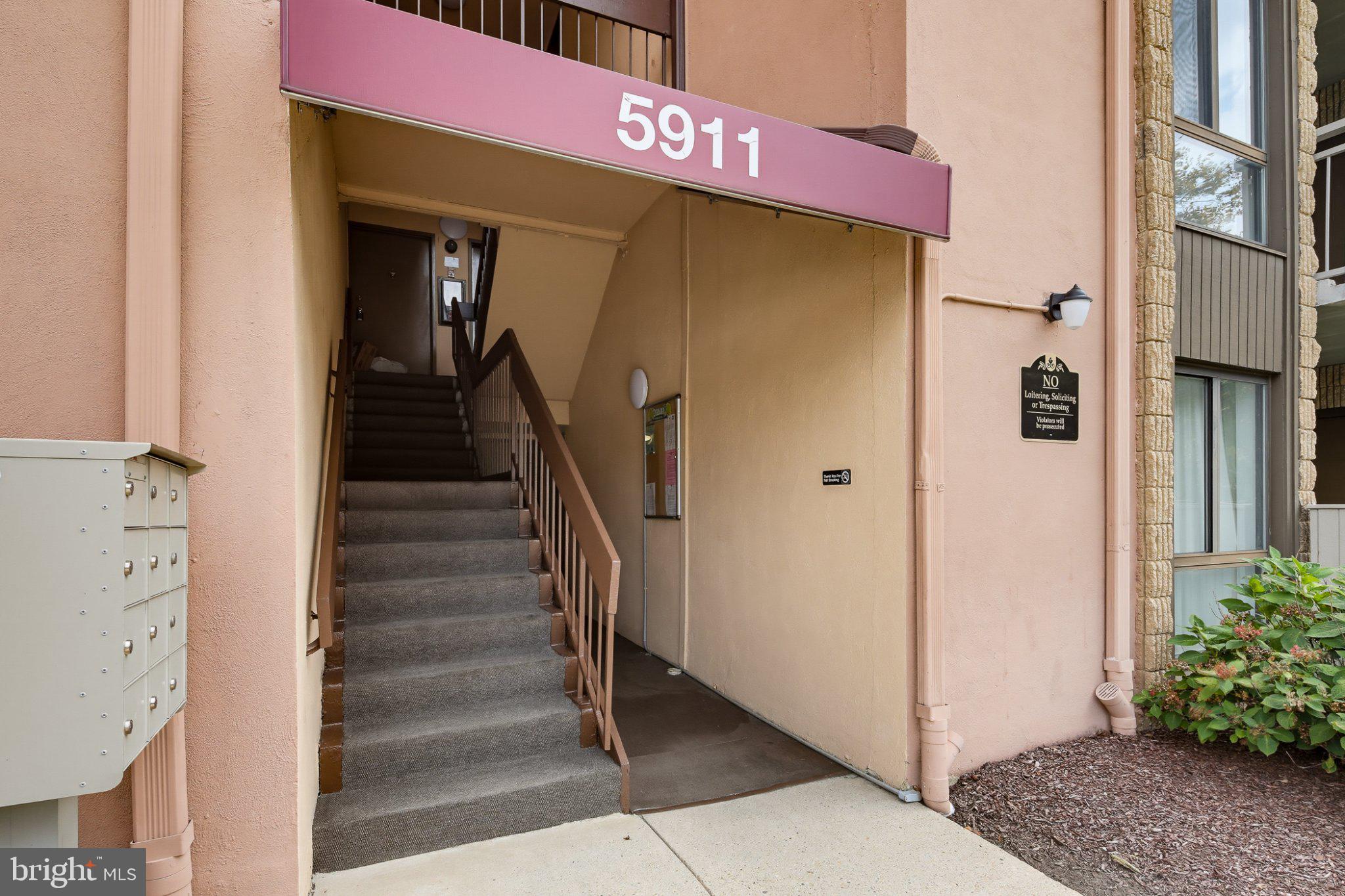 5911 TAMAR DRIVE 6 R30