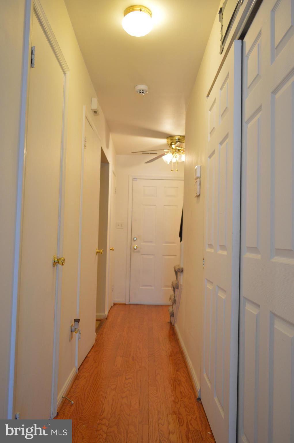 PARKWAY SQUARE - Residential