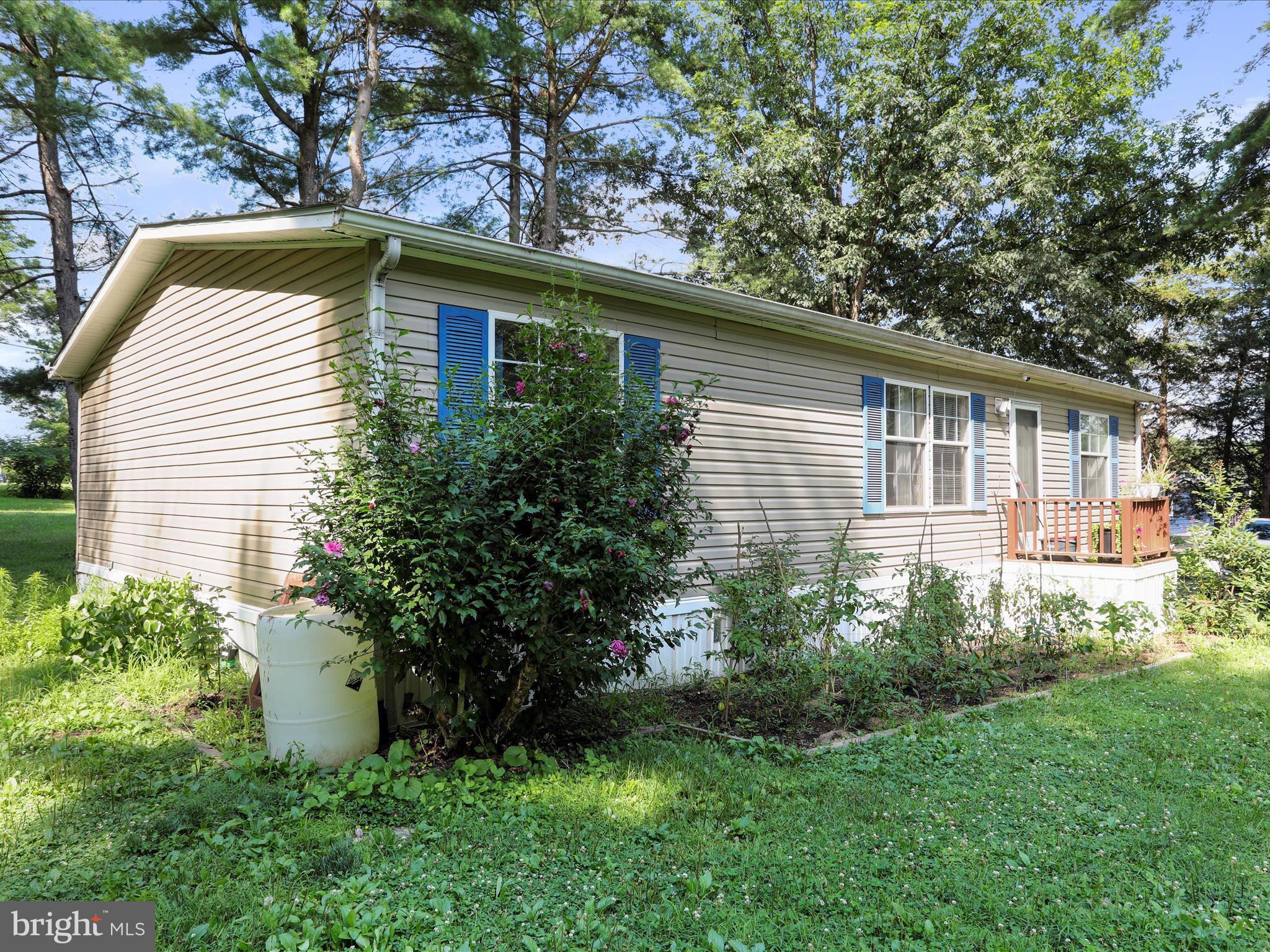 1685 LIBERTY DRIVE
