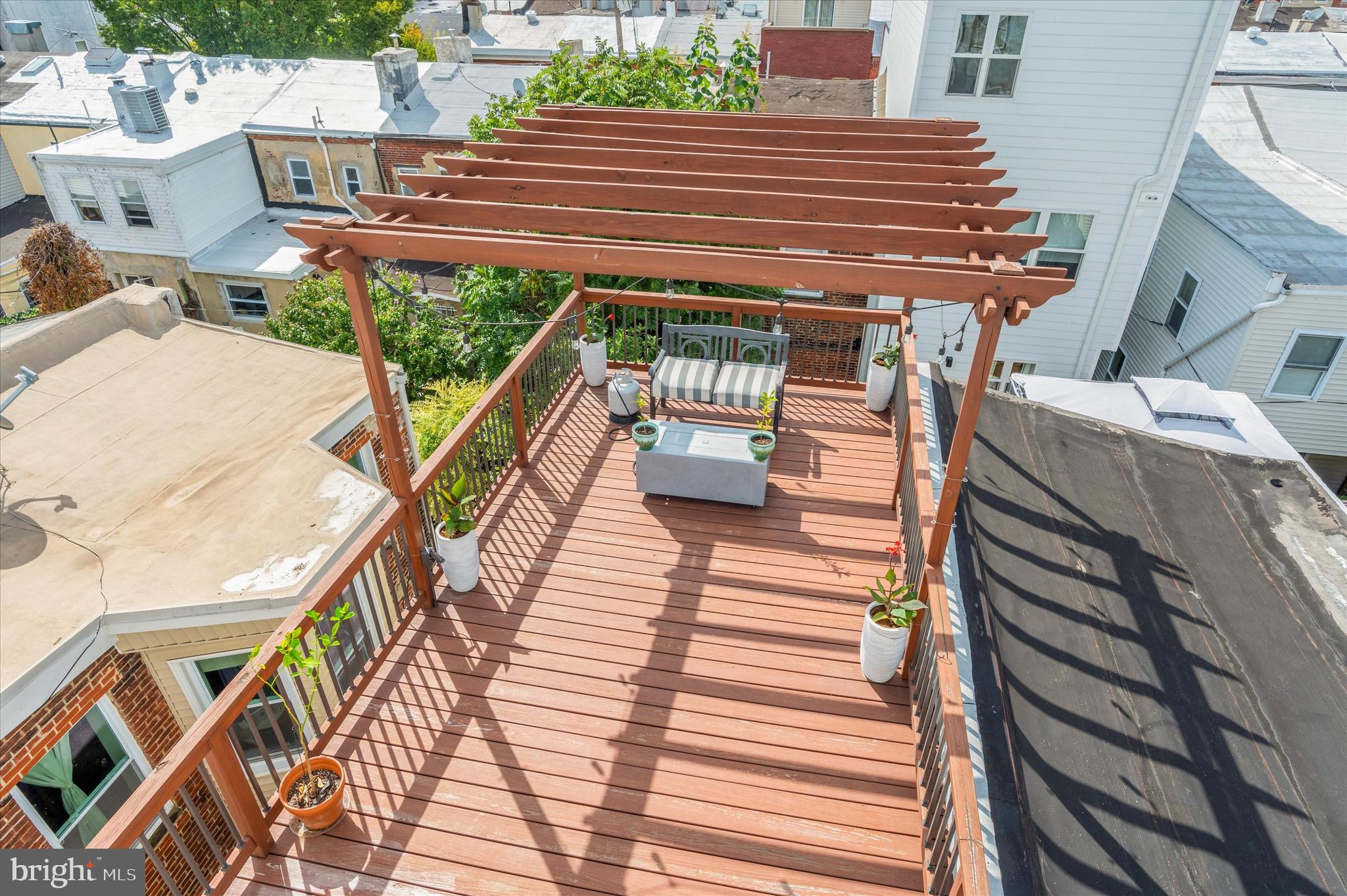 DICKINSON NARROWS - Residential