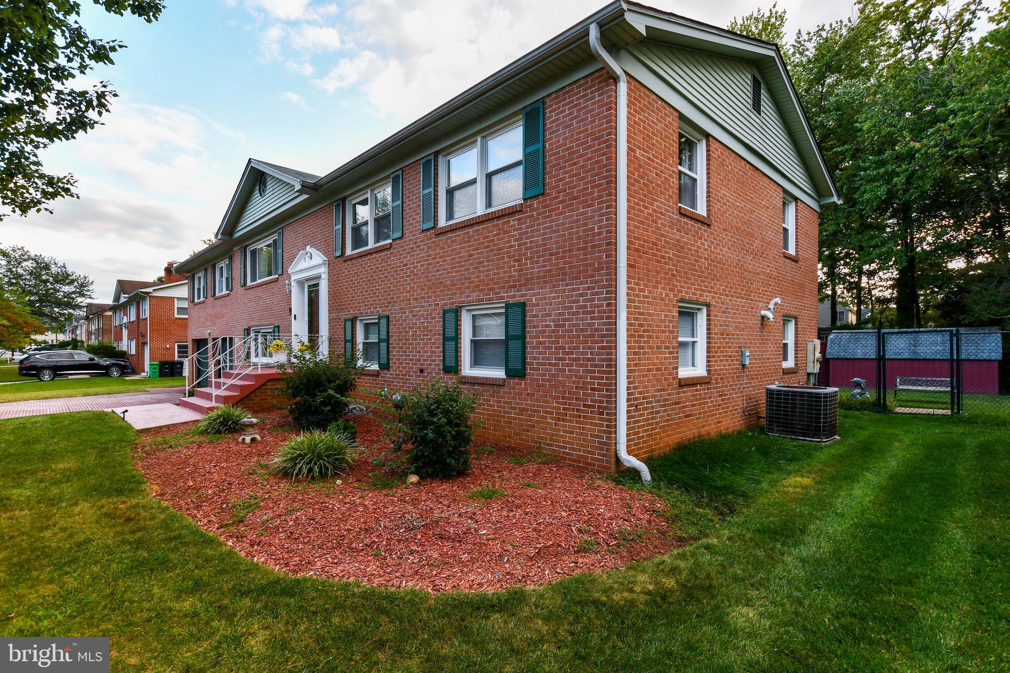 12017 HICKORY DRIVE