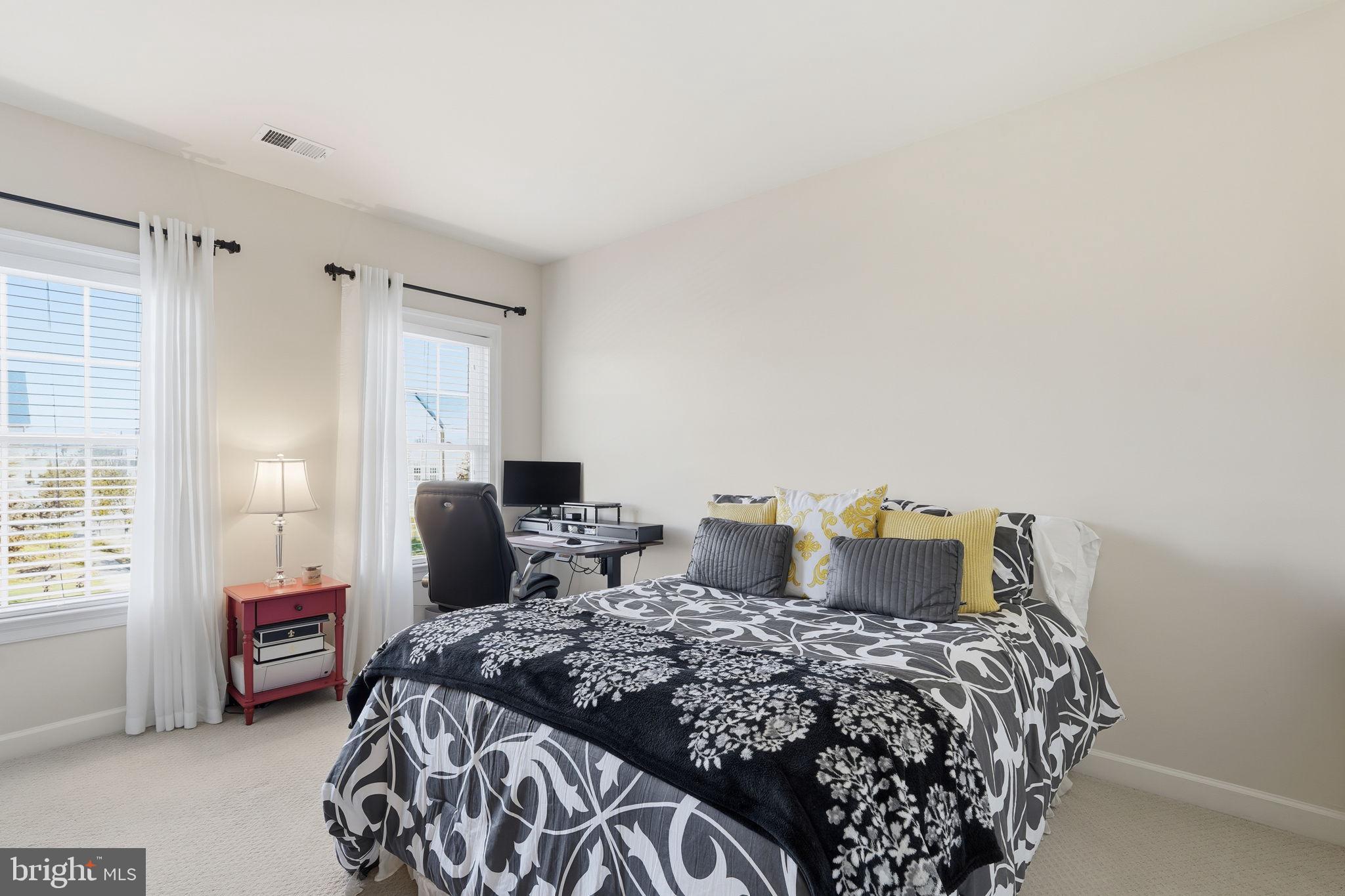 WENTWORTH GREEN - Residential