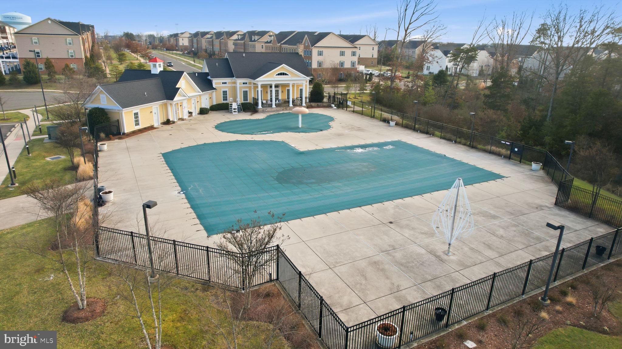 WENTWORTH GREEN - Residential