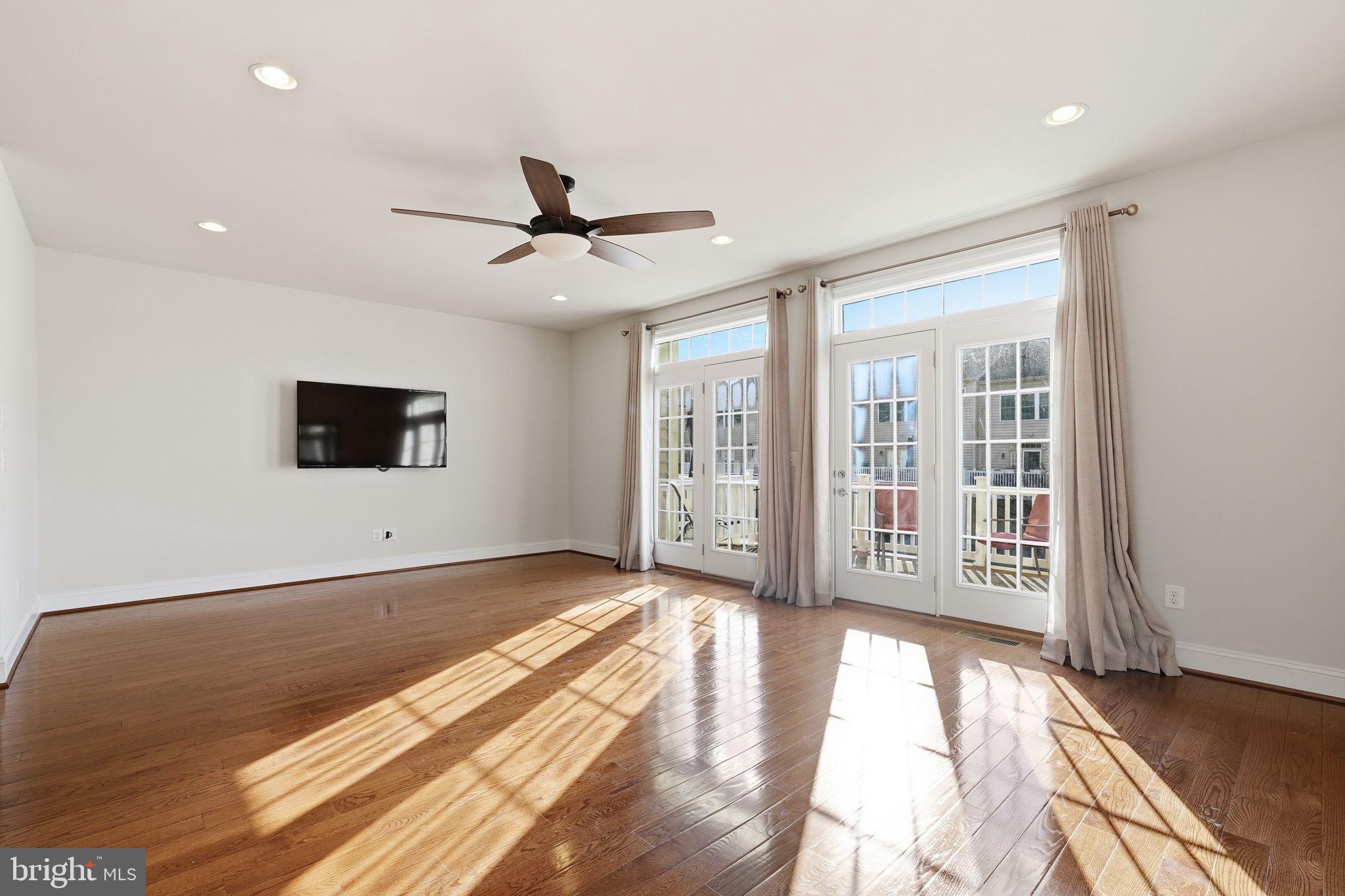 WENTWORTH GREEN - Residential