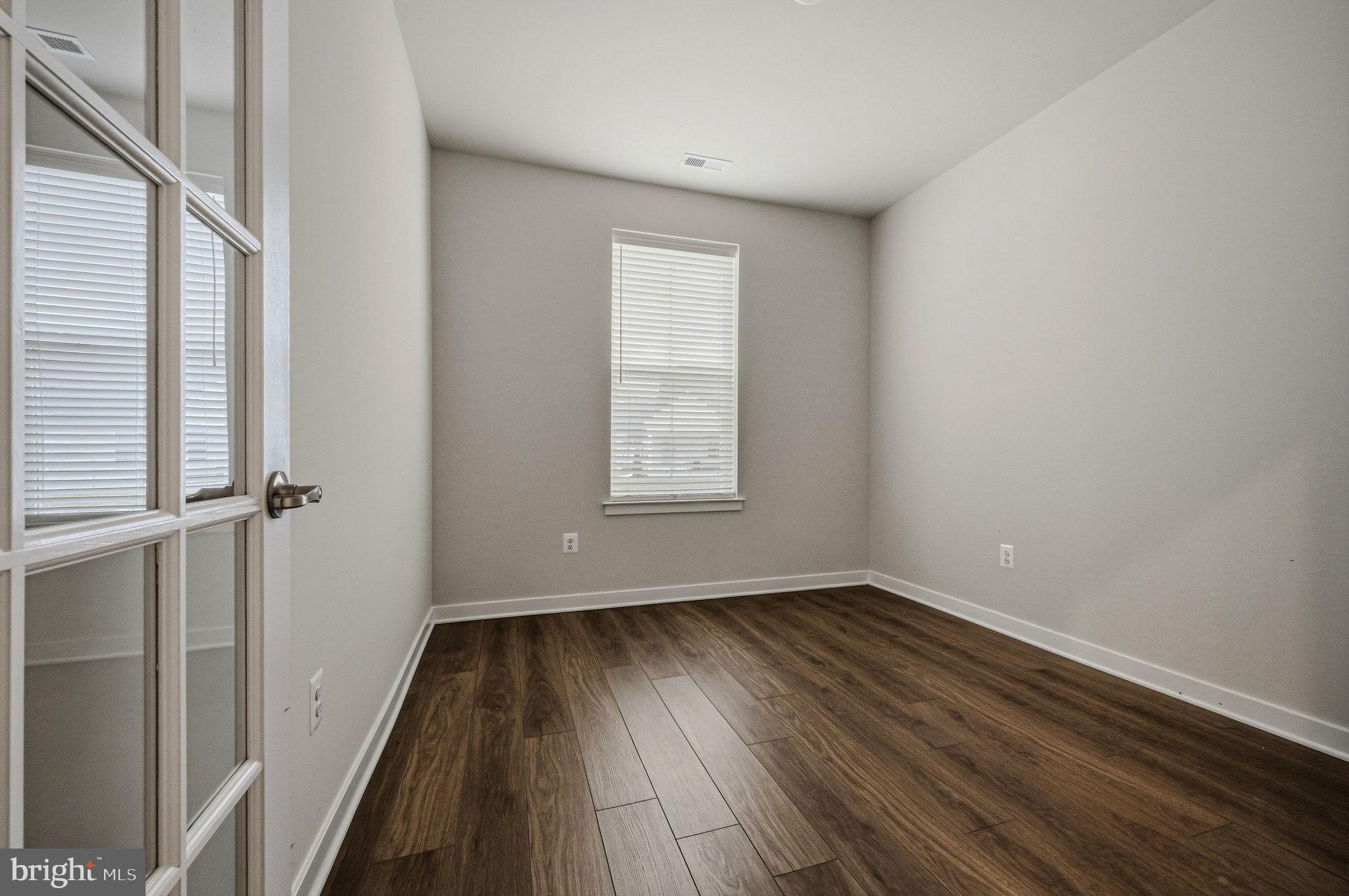 THE CASCADES - Residential