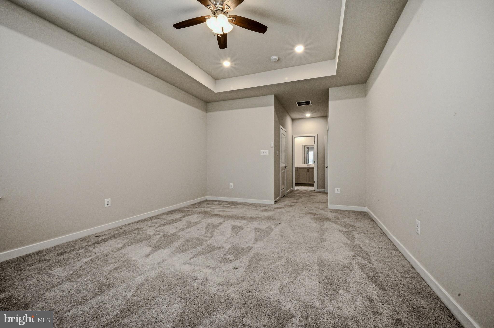 THE CASCADES - Residential