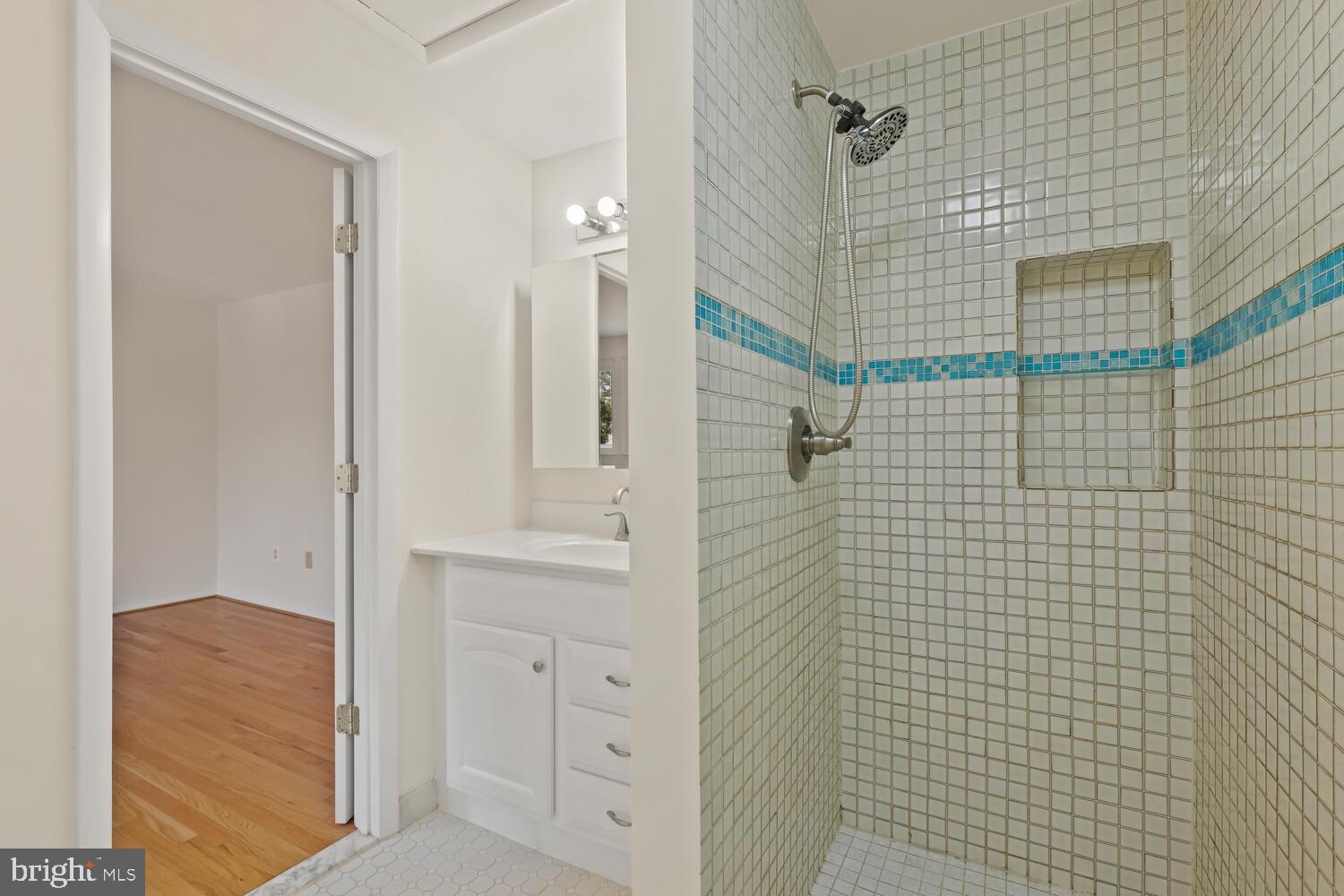 QUAIL VALLEY - Residential