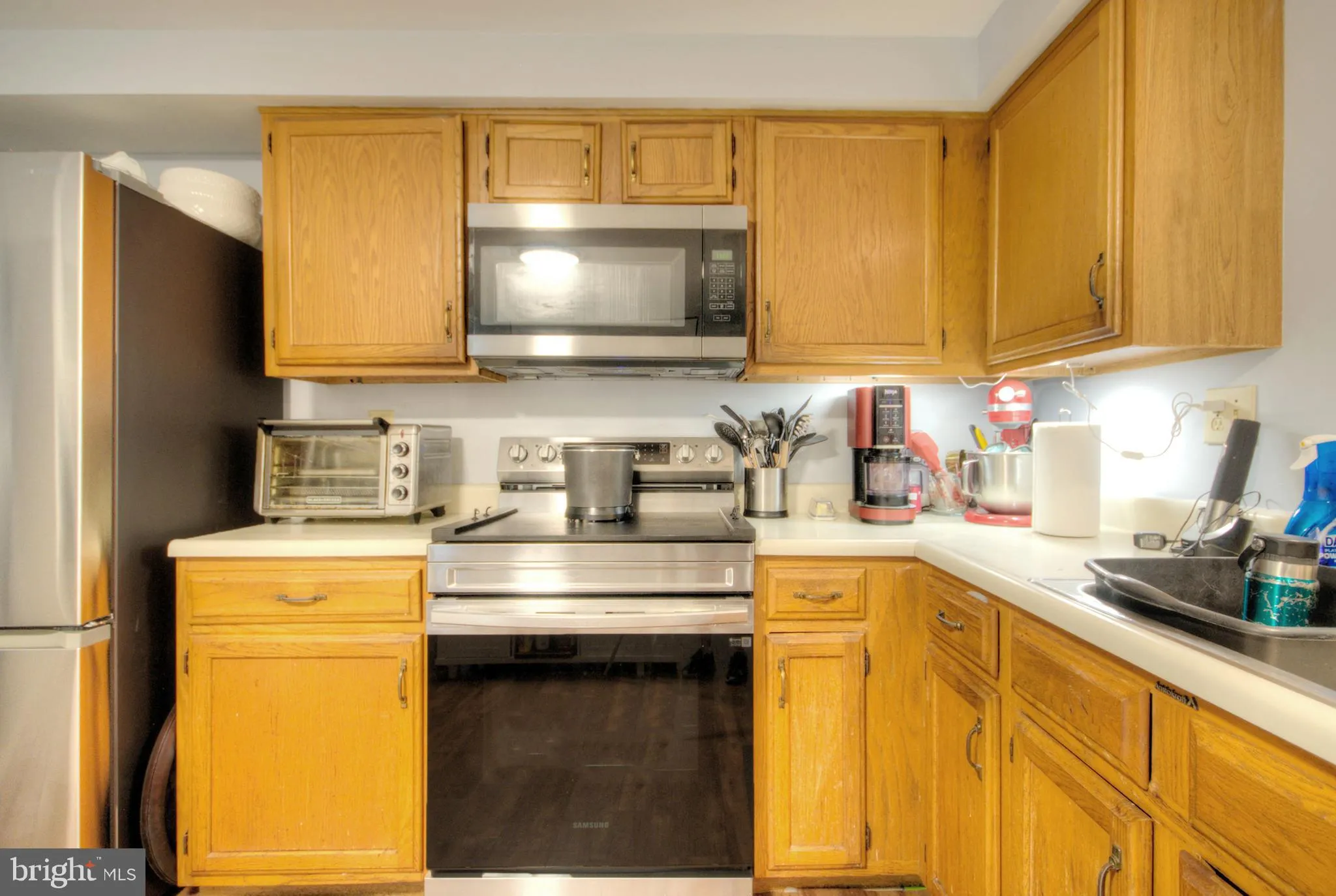 Sicklerville, New Jersey 08081, United States, 3 Bedrooms Bedrooms, ,2 BathroomsBathrooms,Residential,Pending,200873