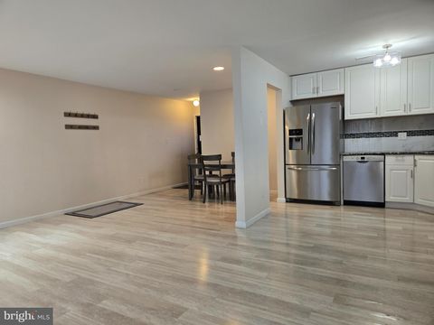 607 LINDSEY COURT MARLTON NJ 08053