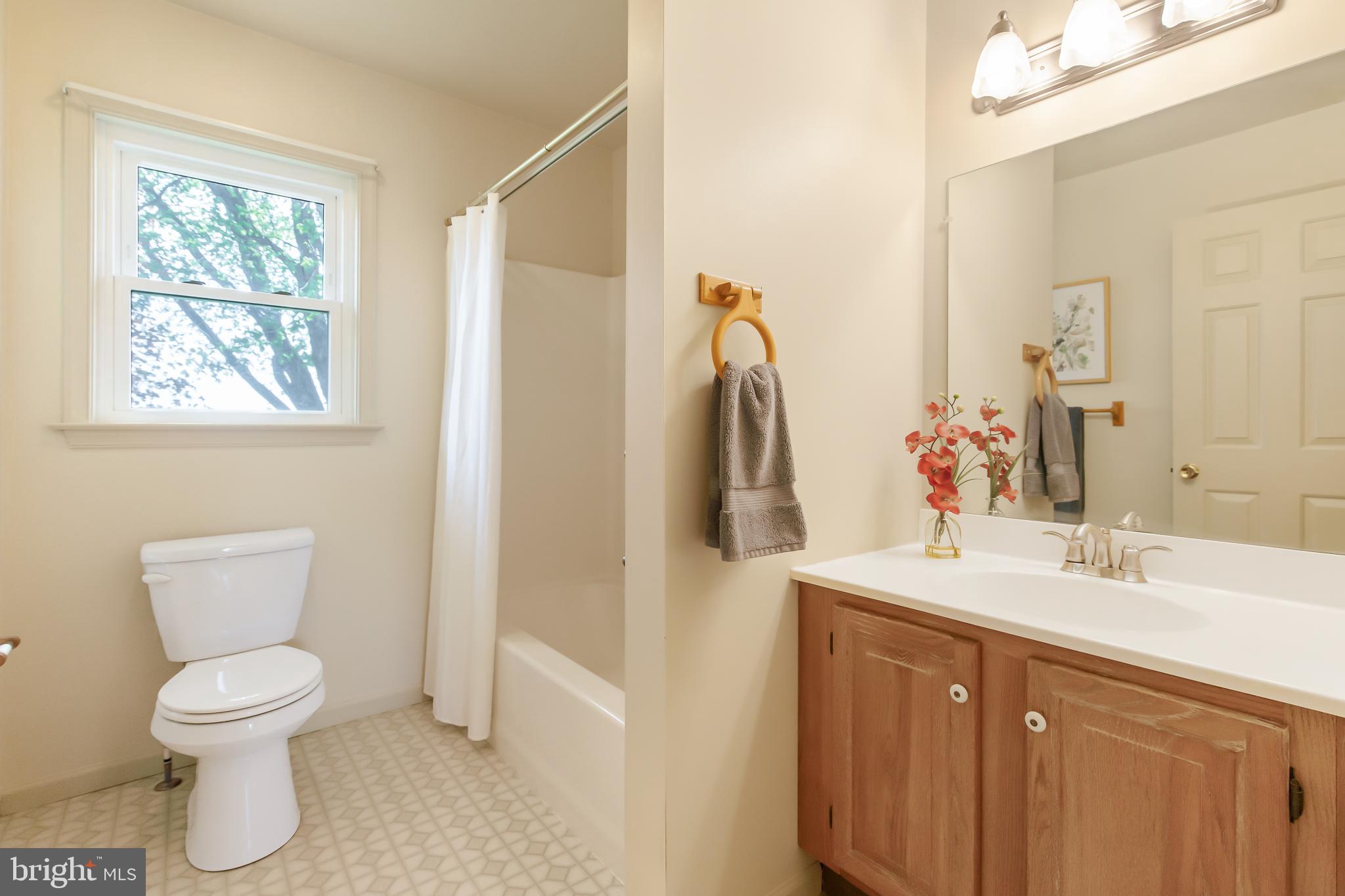 LAMPETER STRASBURG - Residential