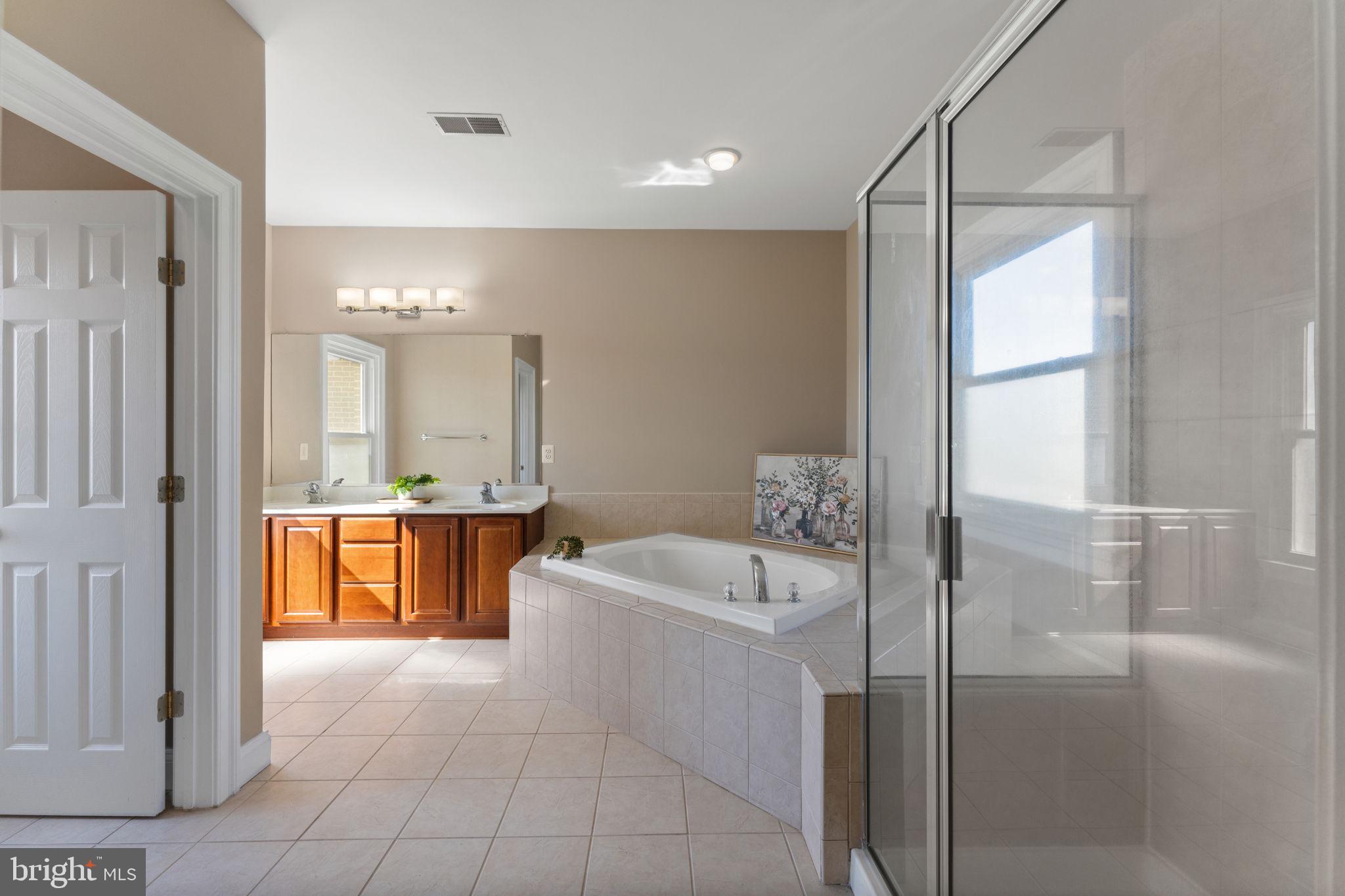 BRISTOW RIDGE - Residential