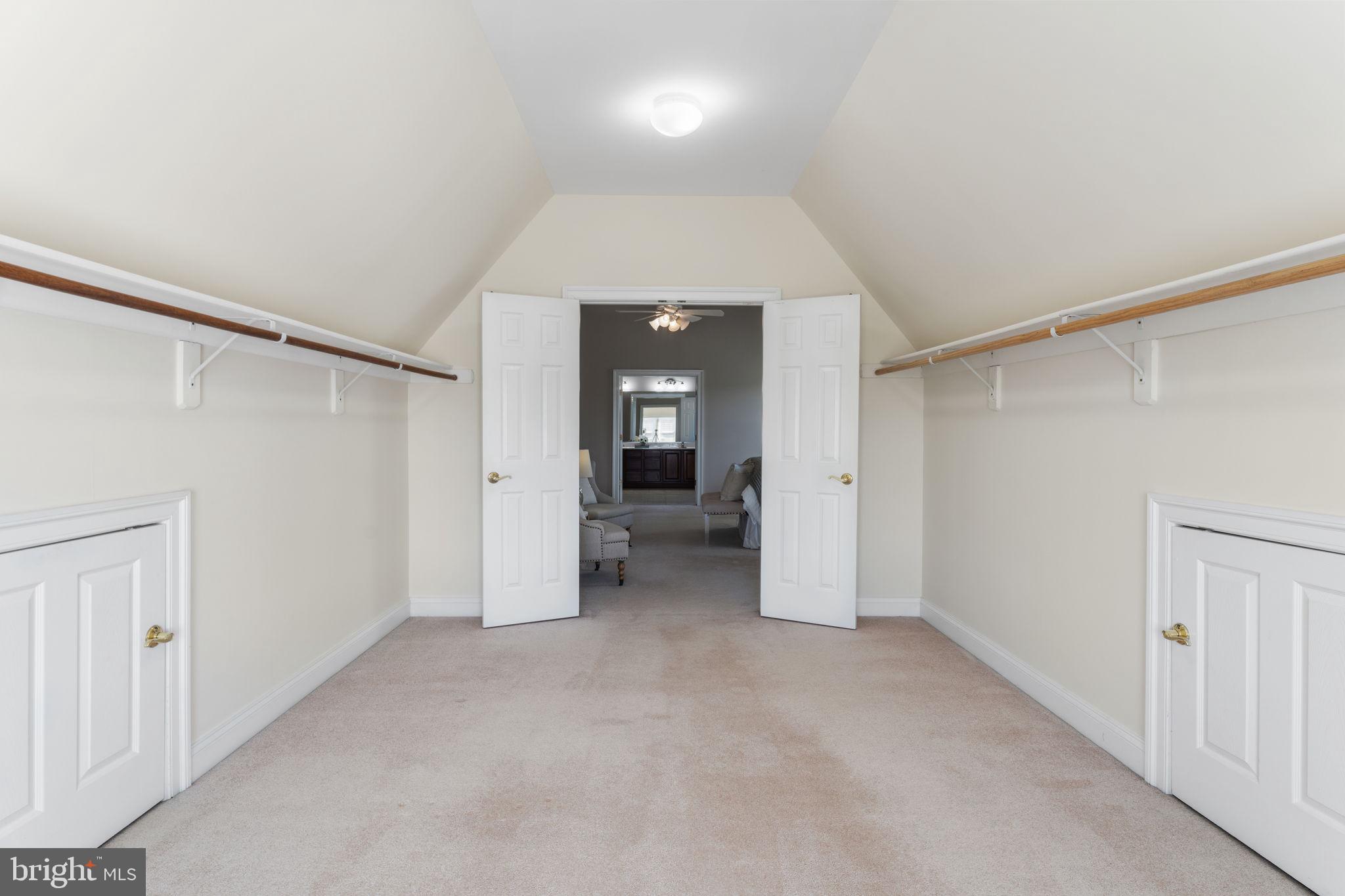 BRISTOW RIDGE - Residential