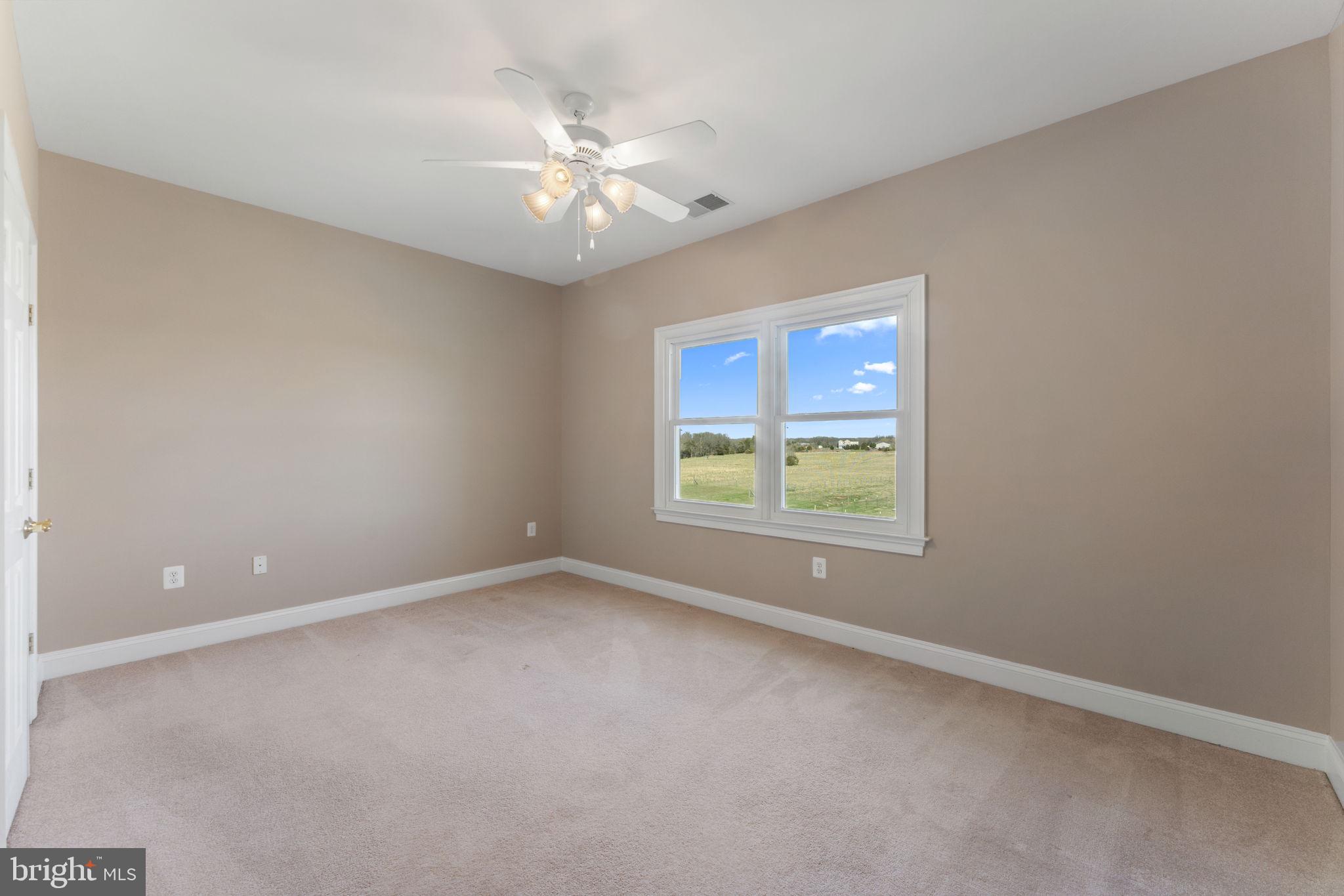 BRISTOW RIDGE - Residential