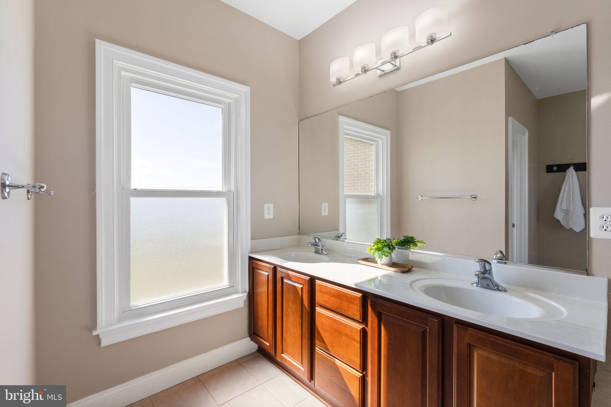 BRISTOW RIDGE - Residential