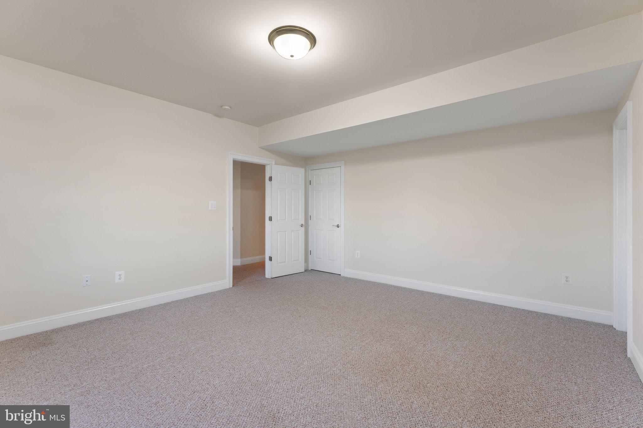 BRISTOW RIDGE - Residential