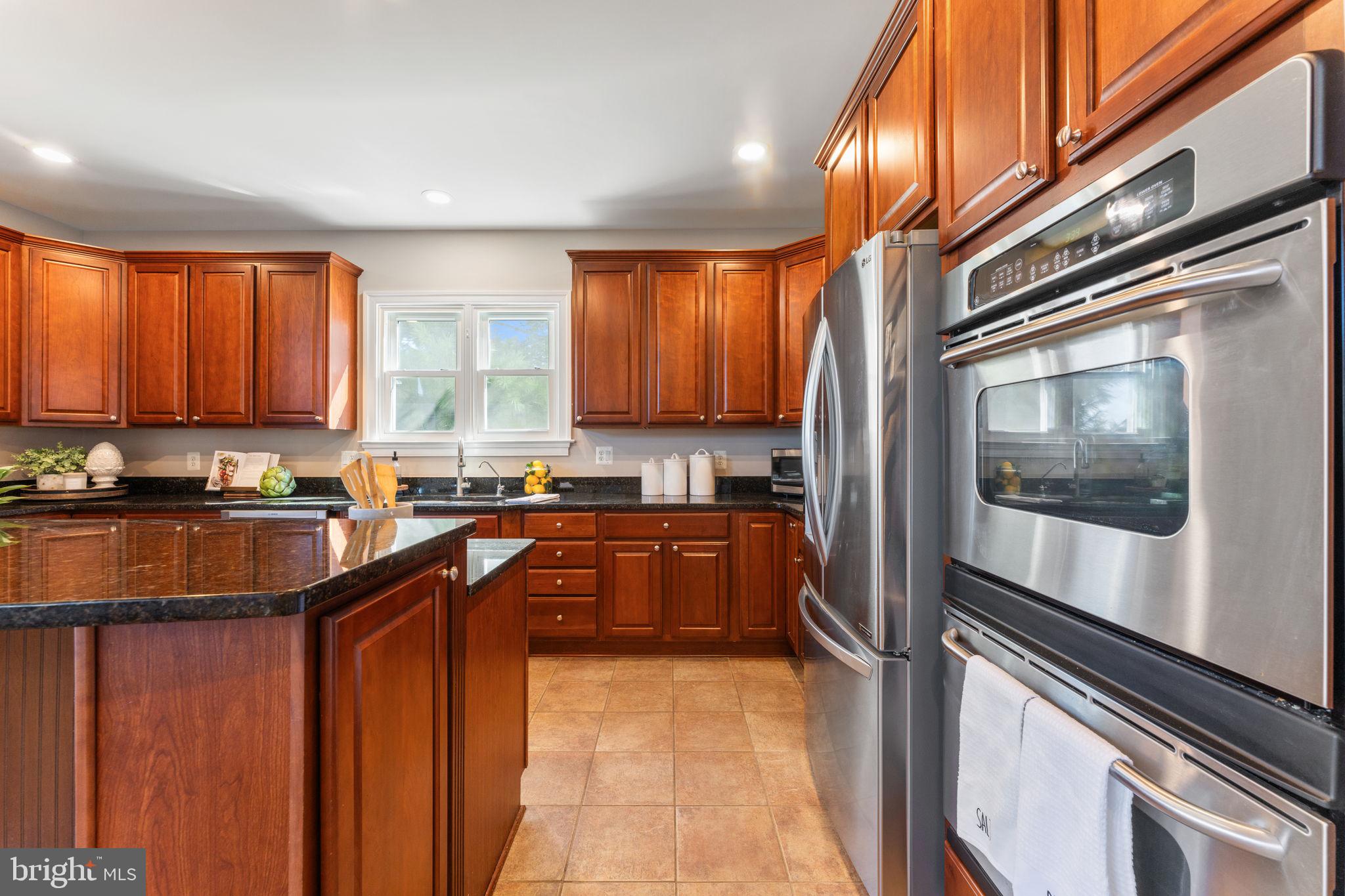 BRISTOW RIDGE - Residential