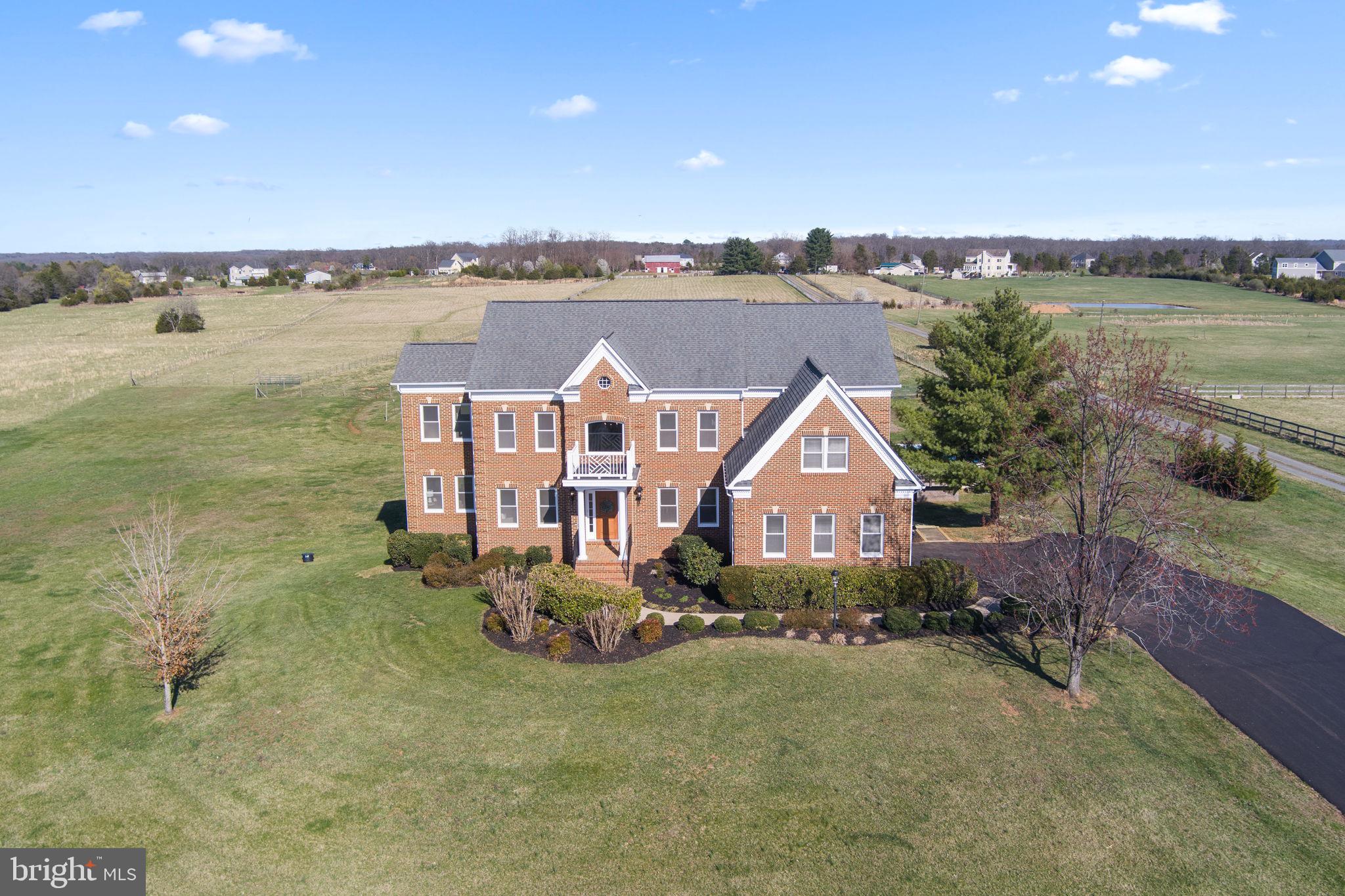 BRISTOW RIDGE - Residential