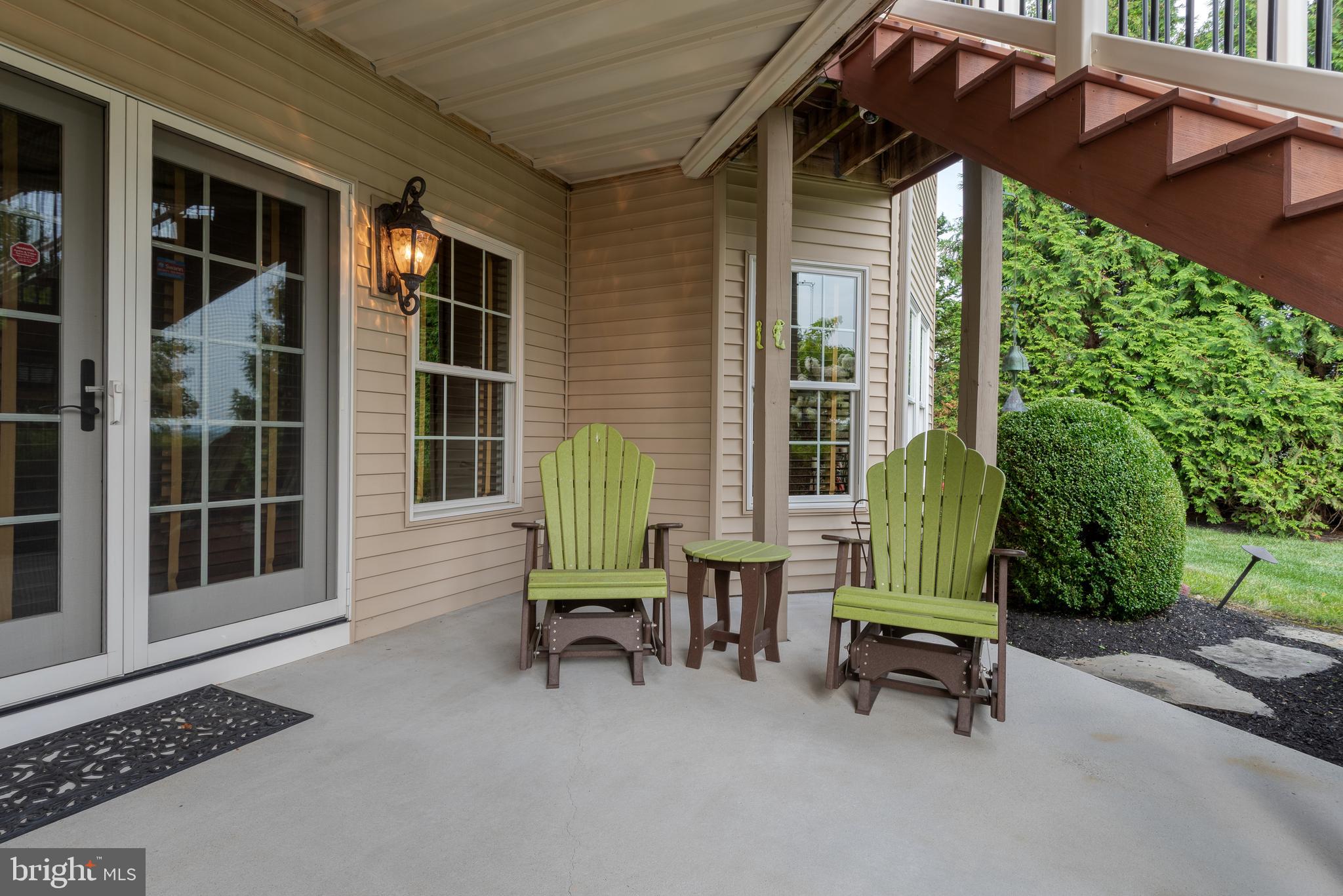 HAMPDEN SUMMIT - Residential