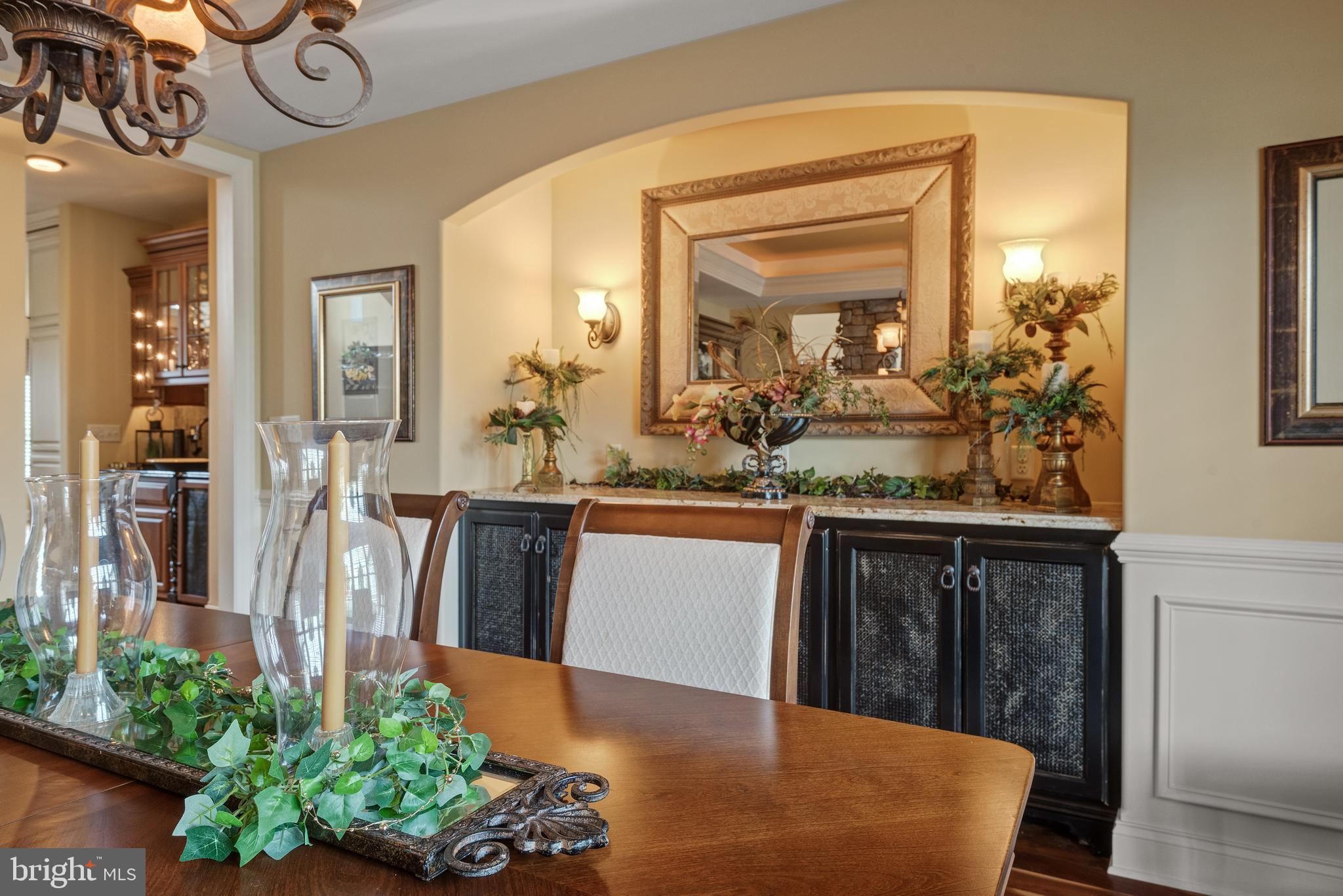 HAMPDEN SUMMIT - Residential