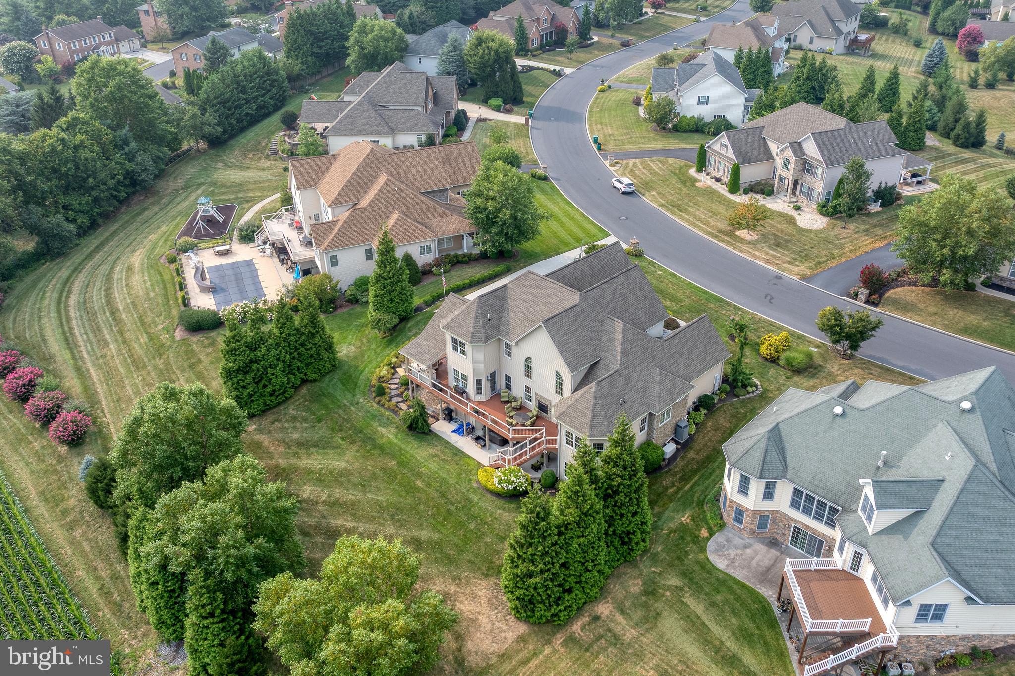 HAMPDEN SUMMIT - Residential