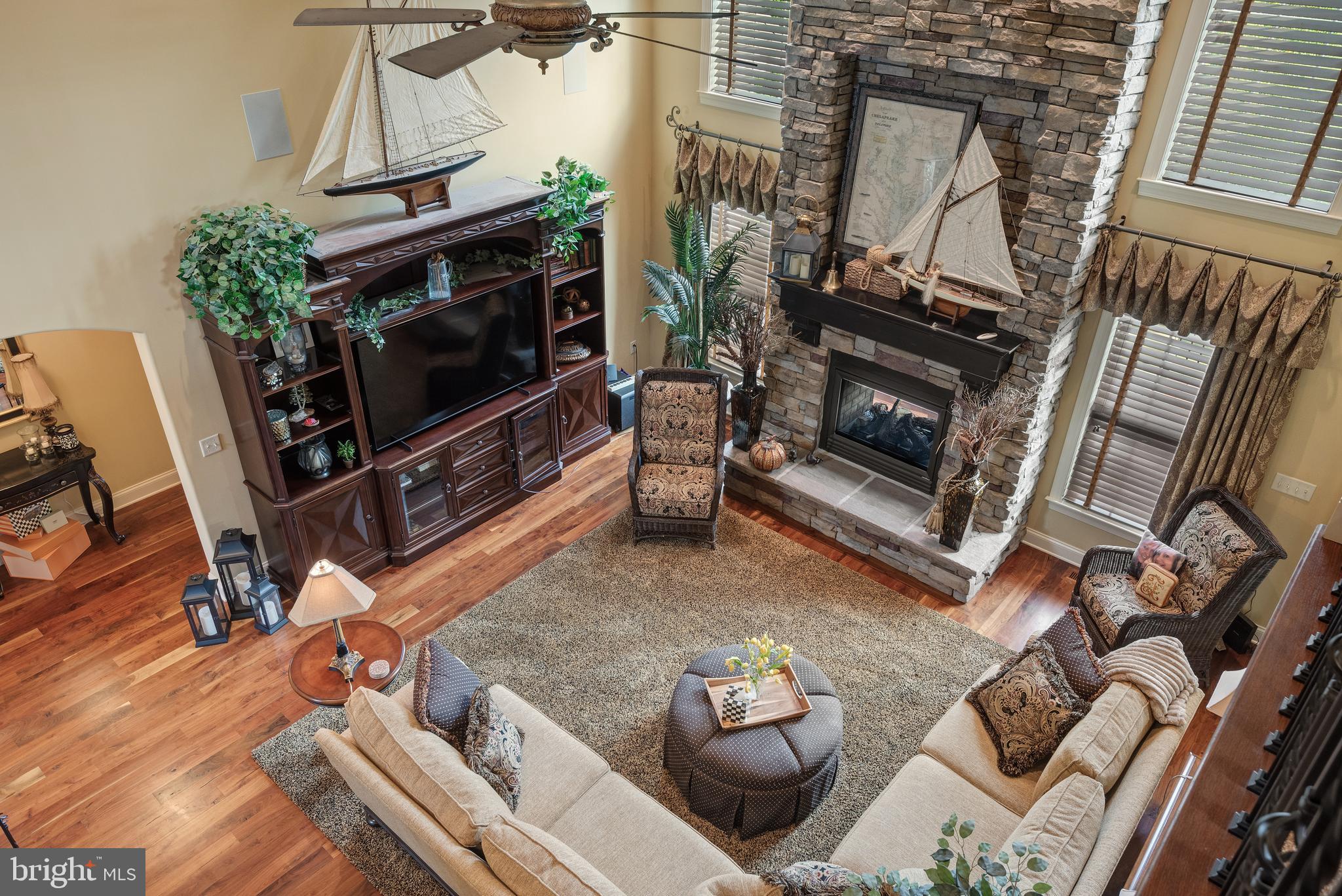 HAMPDEN SUMMIT - Residential