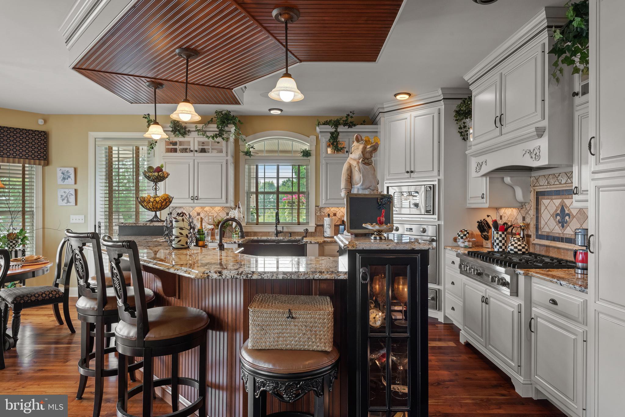 HAMPDEN SUMMIT - Residential