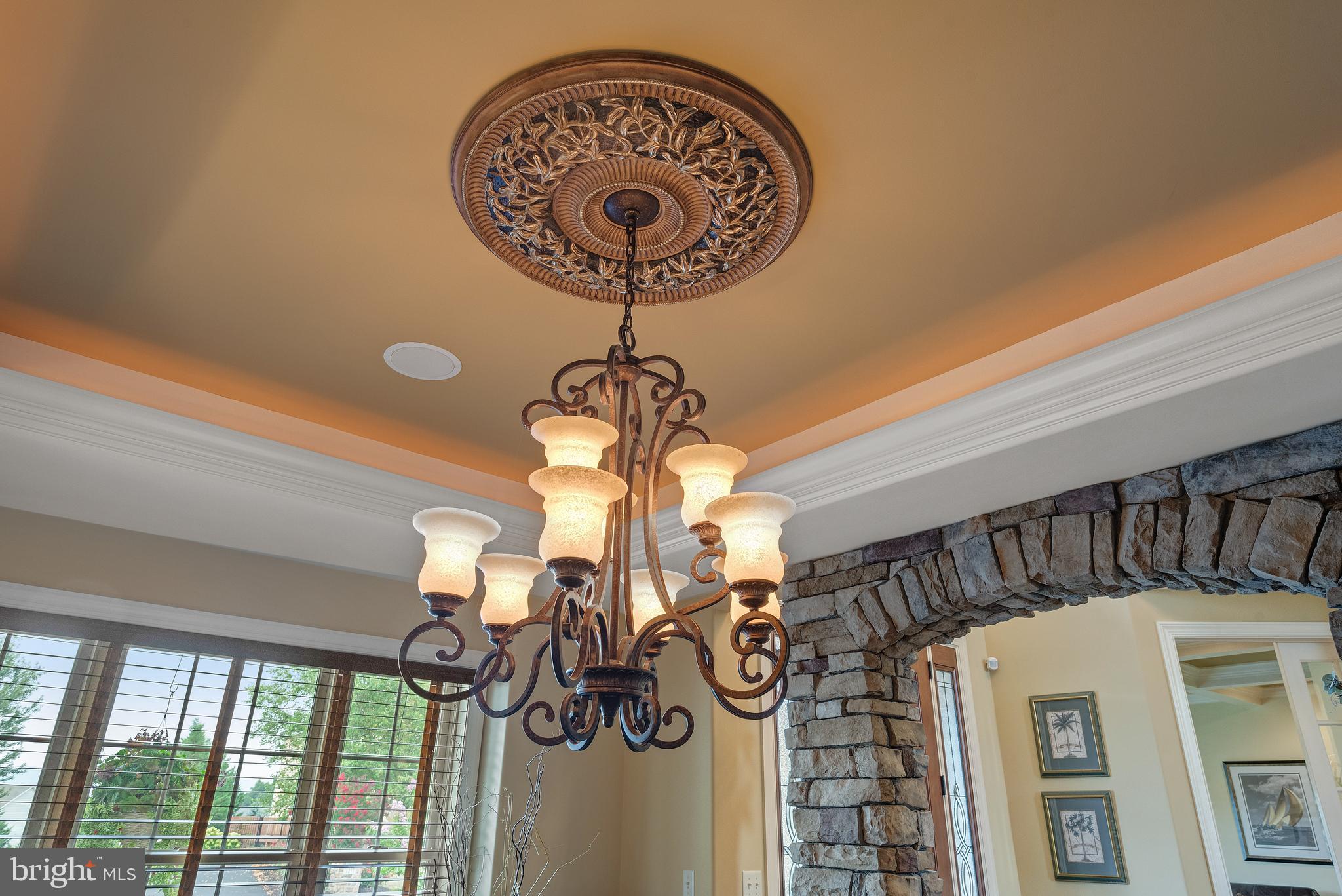 HAMPDEN SUMMIT - Residential