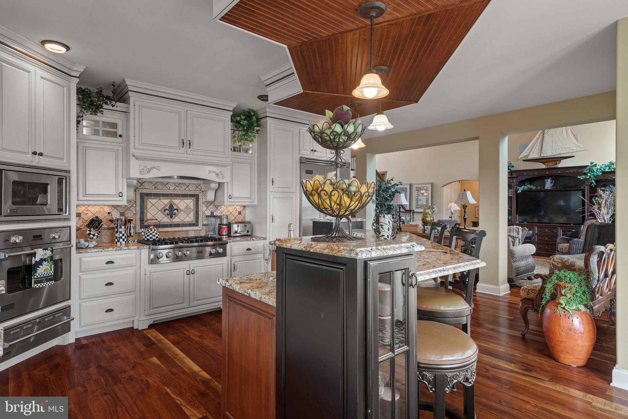 HAMPDEN SUMMIT - Residential