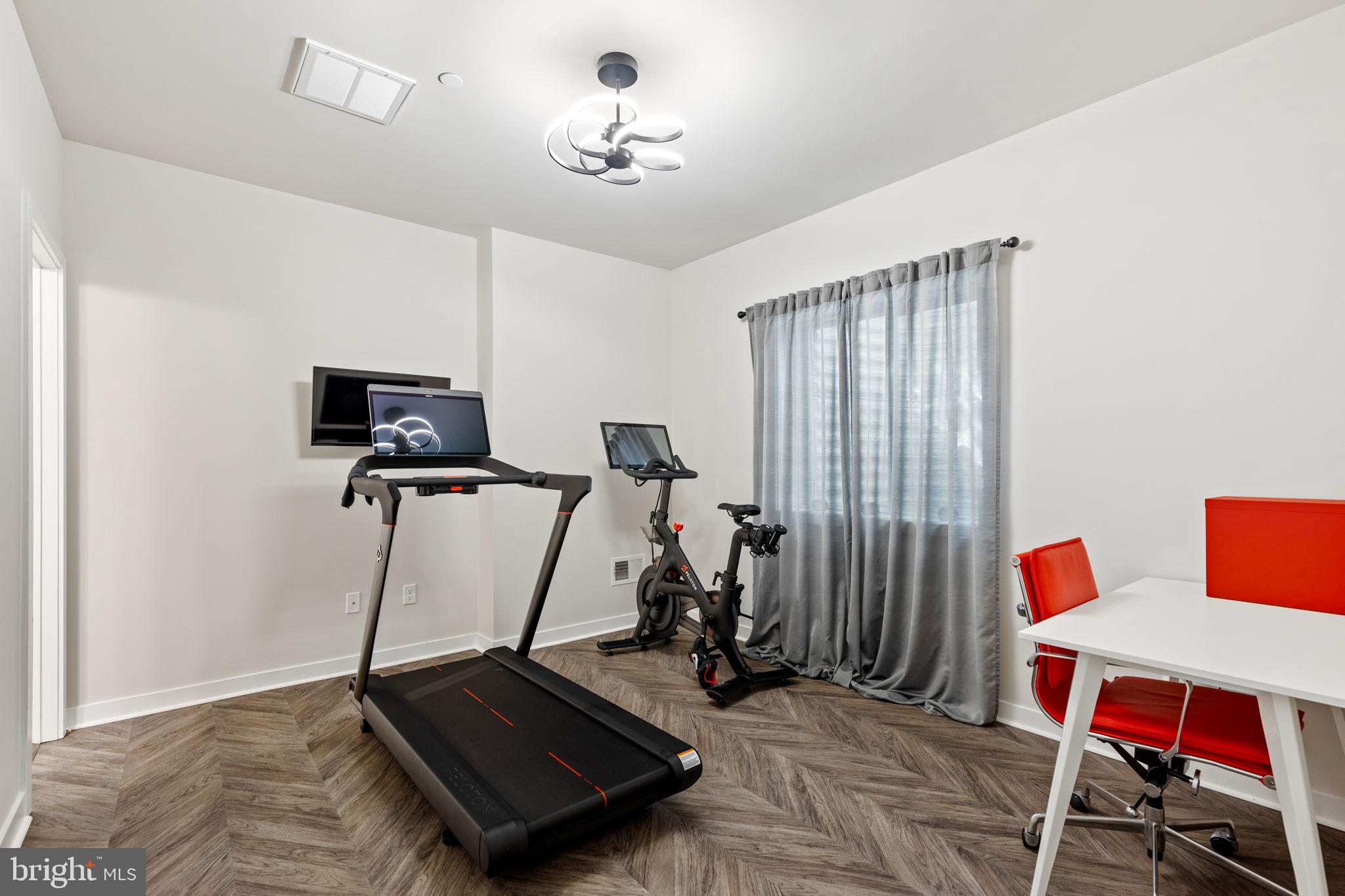 WEST CHESTER CROSSING - Residential