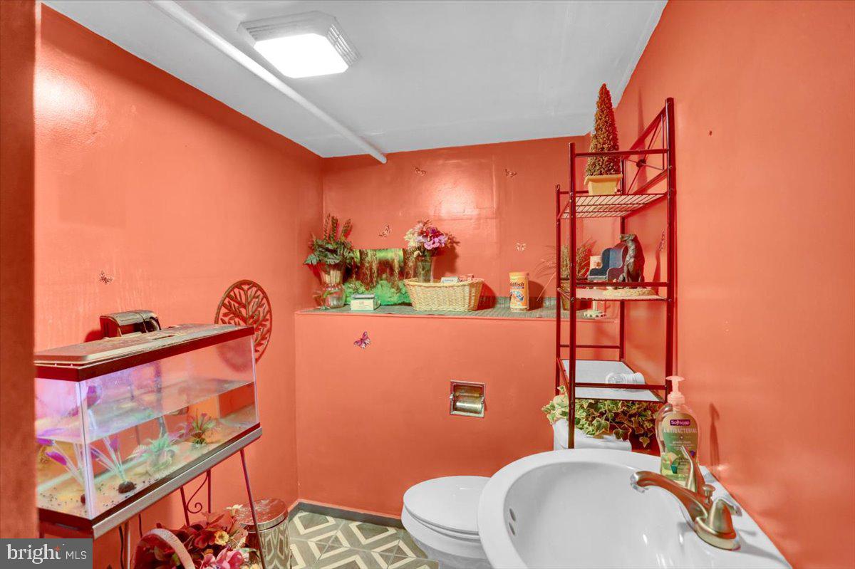 NORTHWEST READING - Residential