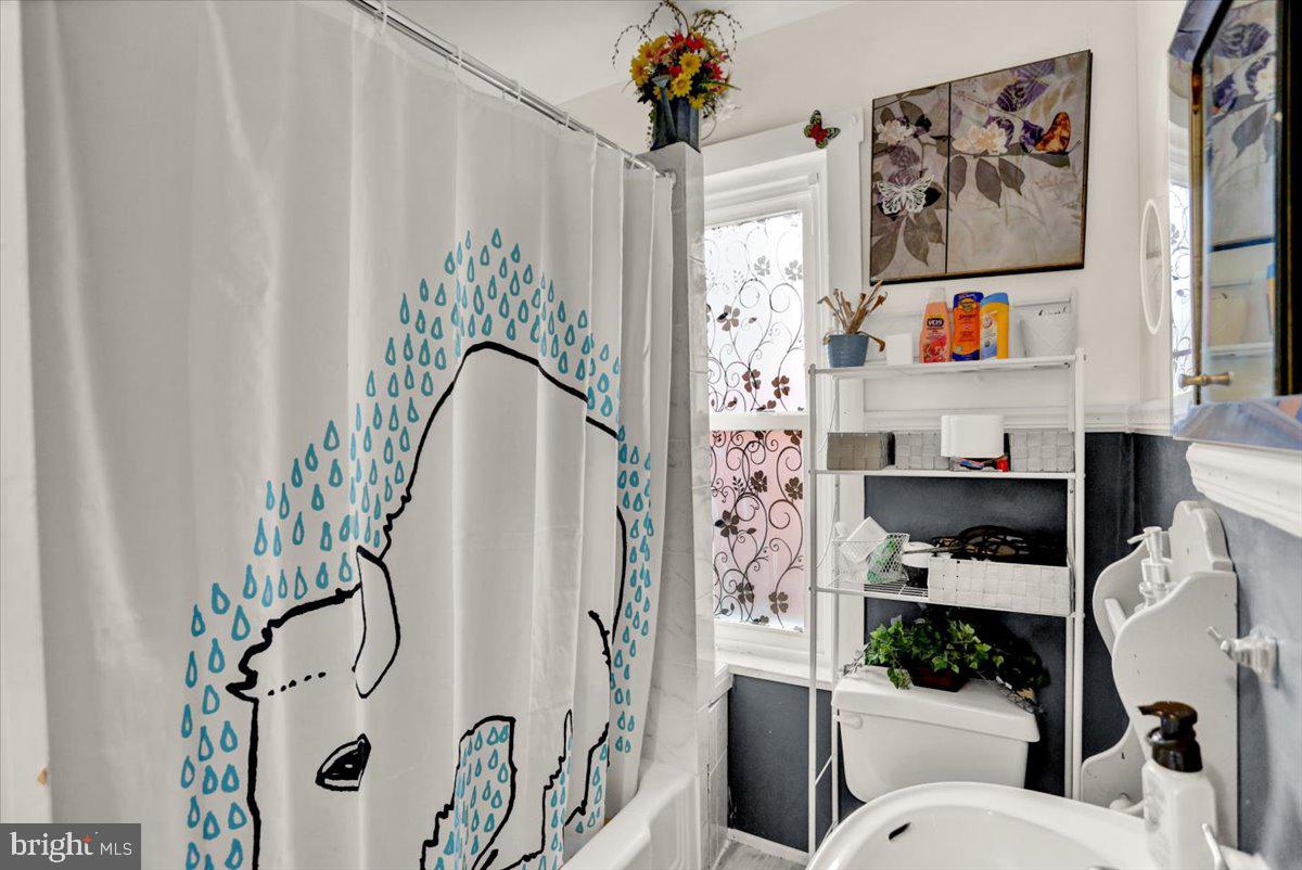 NORTHWEST READING - Residential