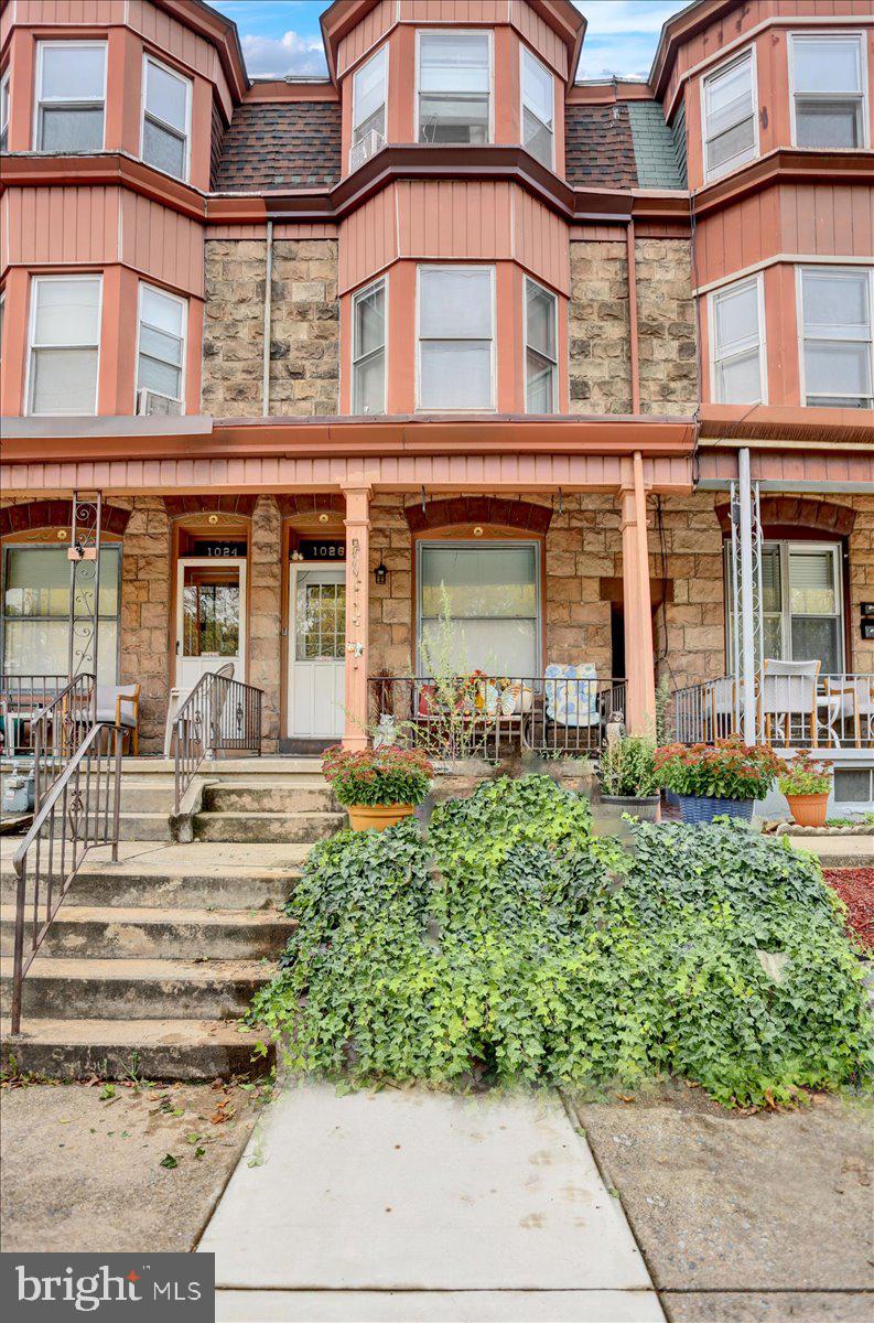 NORTHWEST READING - Residential