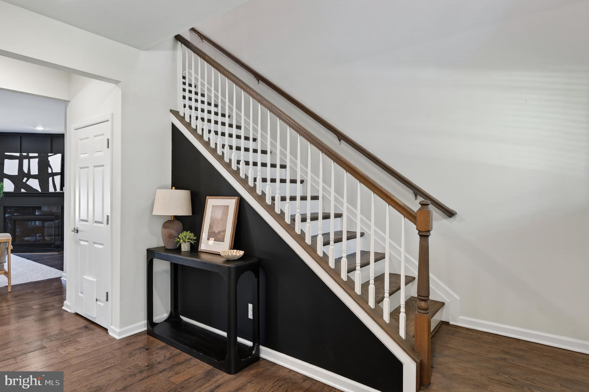 323 STAFFORD COURT